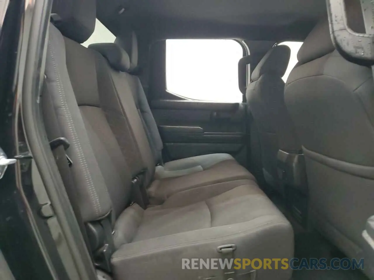 10 fotografías del automóvil dañado 3TMLB5JN3RM020610 TOYOTA TACOMA 2024