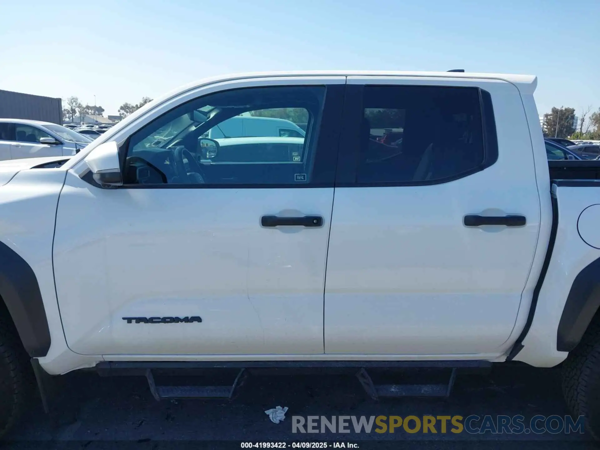 14 fotografías del automóvil dañado 3TMLB5JN3RM031462 TOYOTA TACOMA 2024