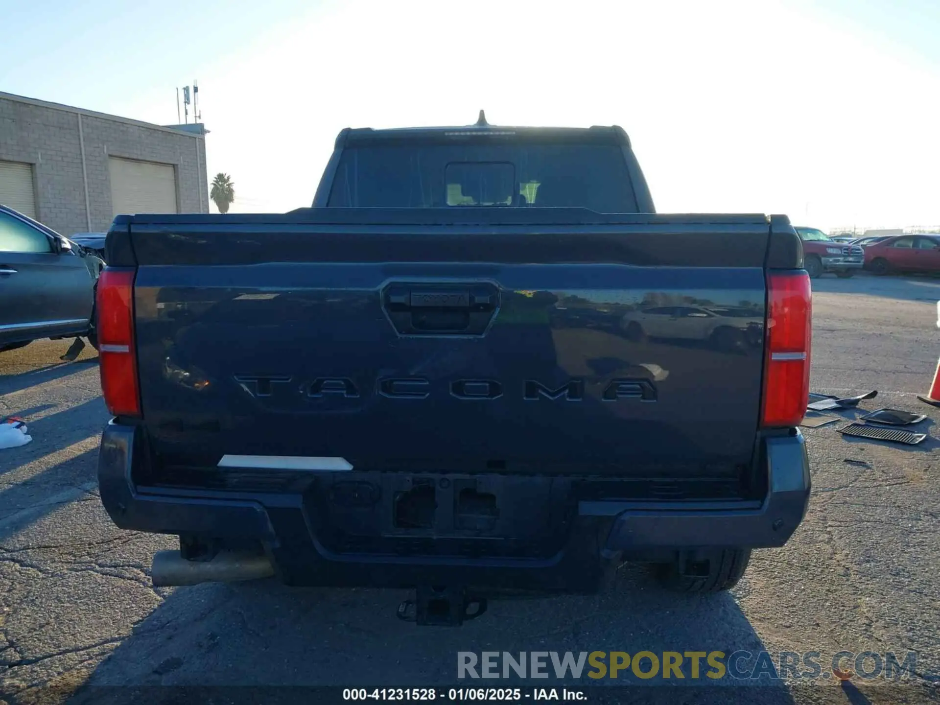 16 fotografías del automóvil dañado 3TMLB5JN3RM046513 TOYOTA TACOMA 2024