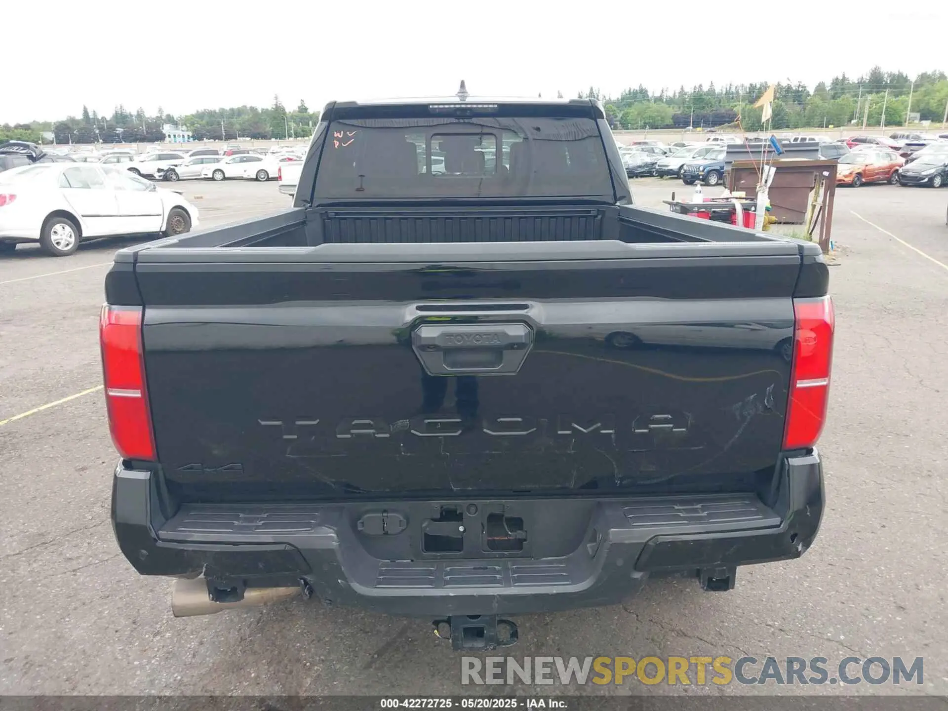 16 fotografías del automóvil dañado 3TMLB5JN3RM047323 TOYOTA TACOMA 2024