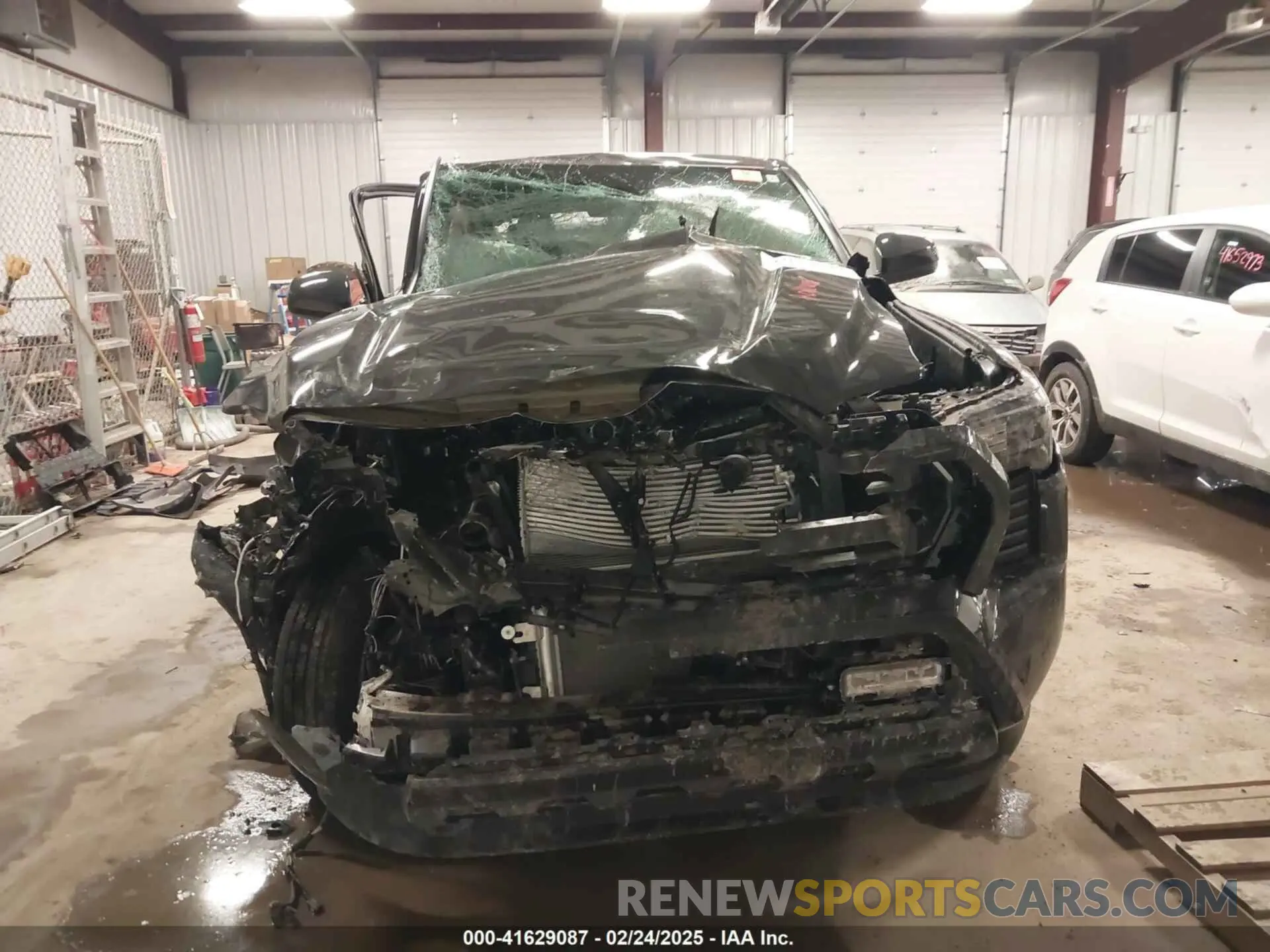 11 fotografías del automóvil dañado 3TMLB5JN3RM080161 TOYOTA TACOMA 2024