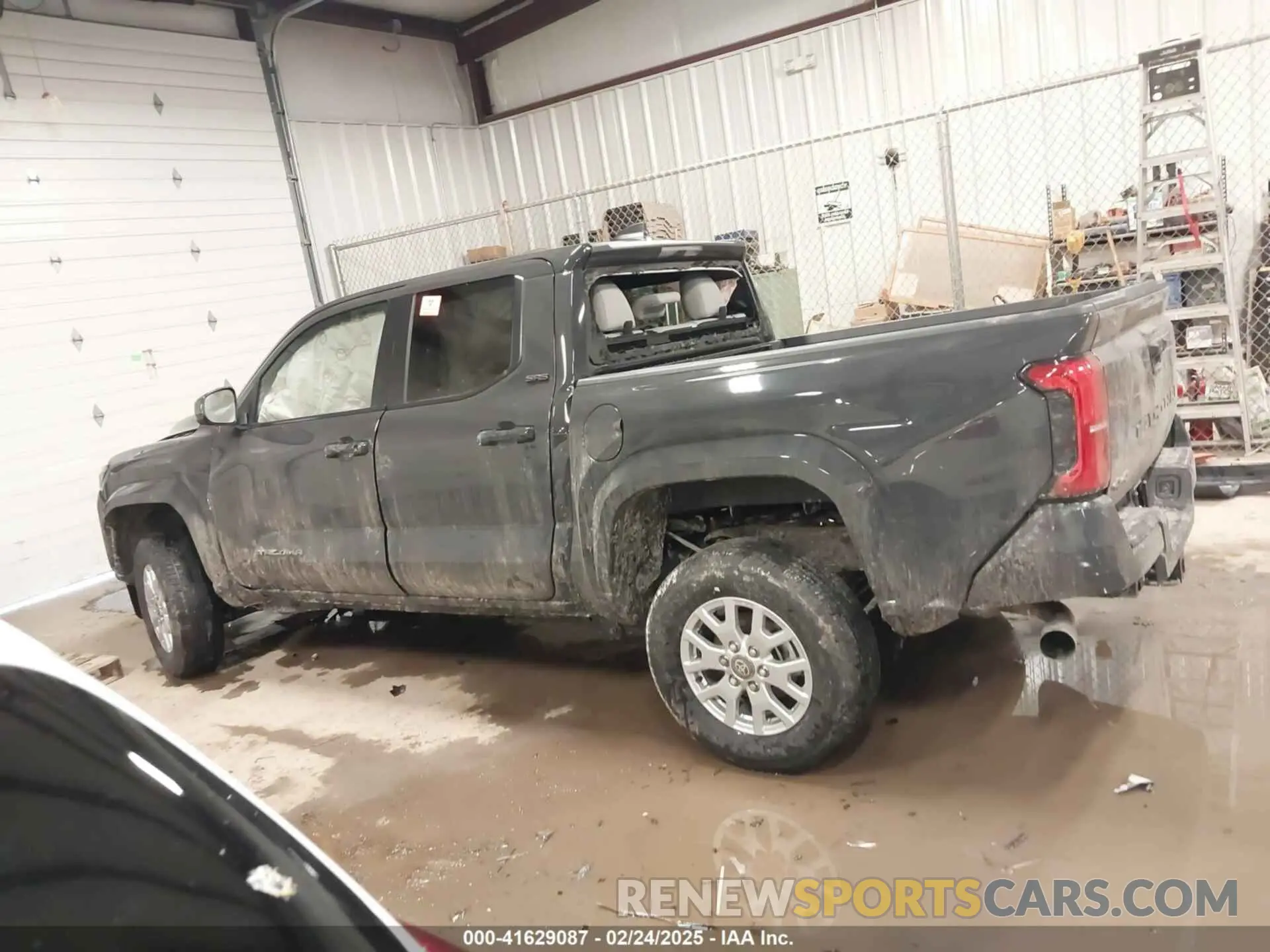 13 fotografías del automóvil dañado 3TMLB5JN3RM080161 TOYOTA TACOMA 2024