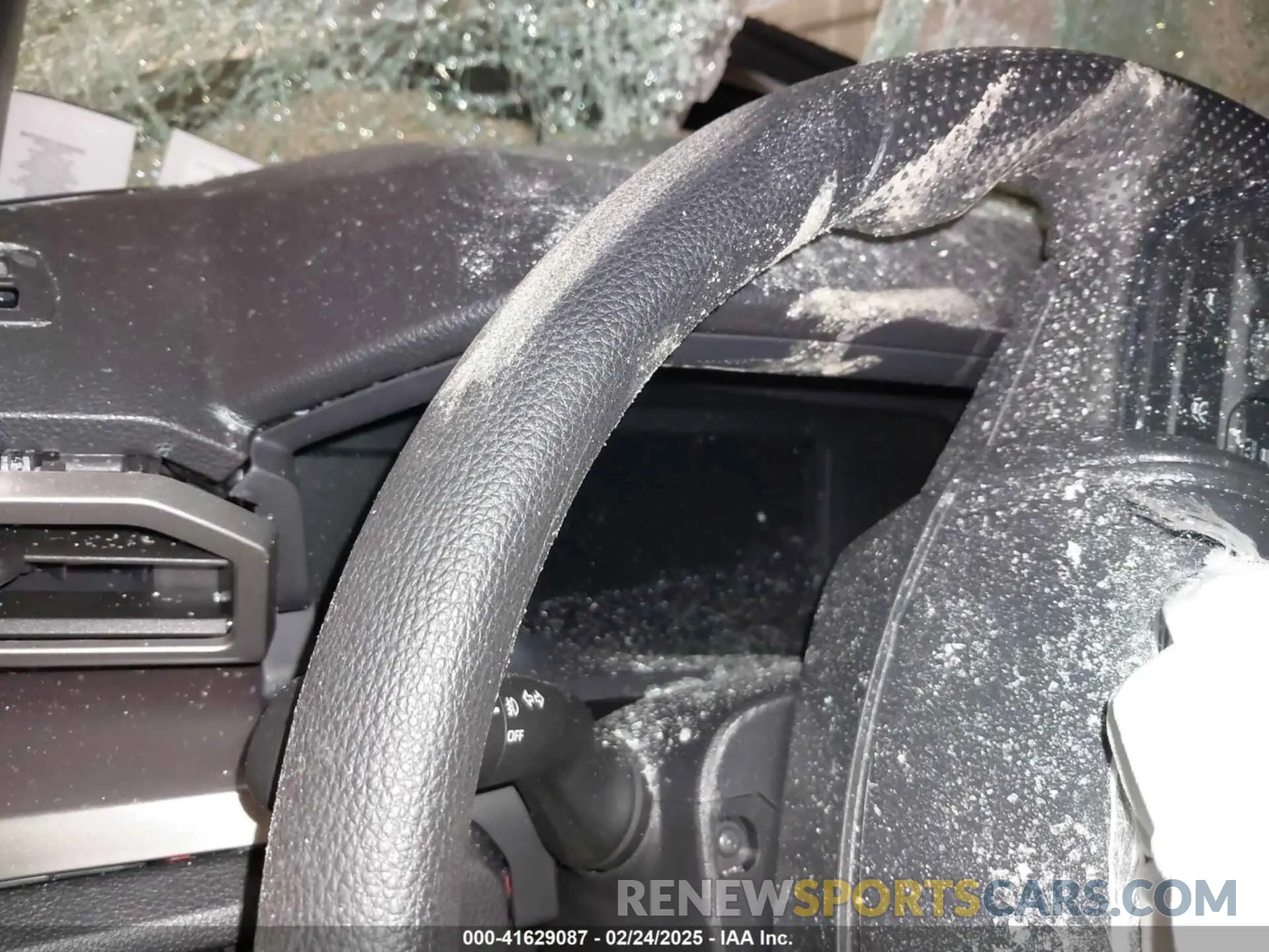 14 fotografías del automóvil dañado 3TMLB5JN3RM080161 TOYOTA TACOMA 2024