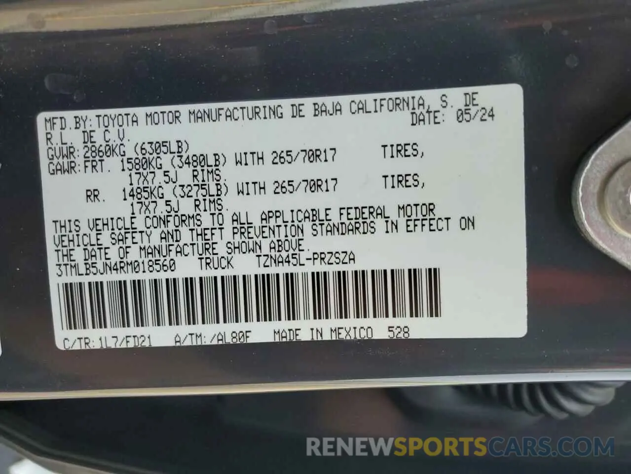 12 fotografías del automóvil dañado 3TMLB5JN4RM018560 TOYOTA TACOMA 2024