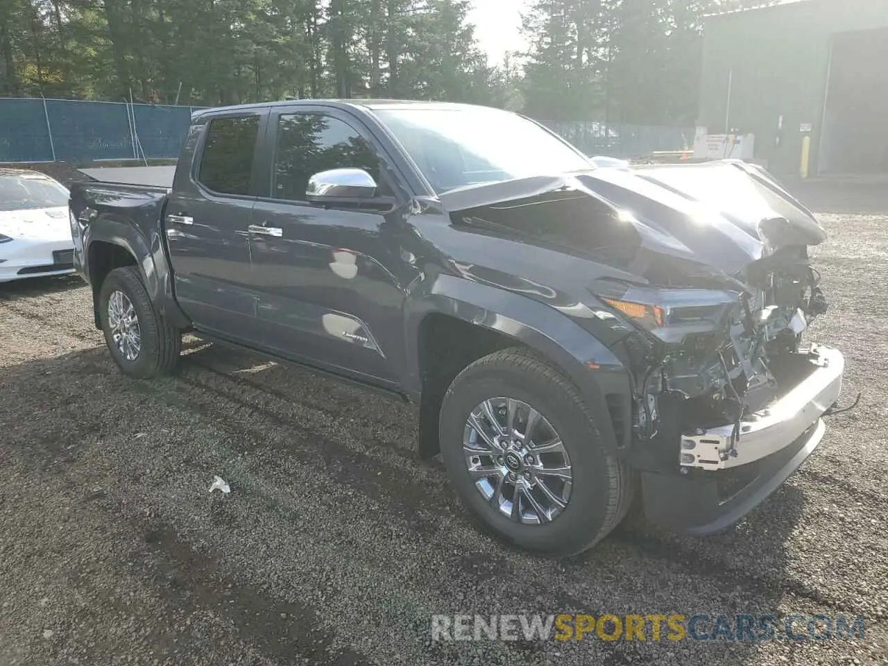 4 fotografías del automóvil dañado 3TMLB5JN4RM048710 TOYOTA TACOMA 2024