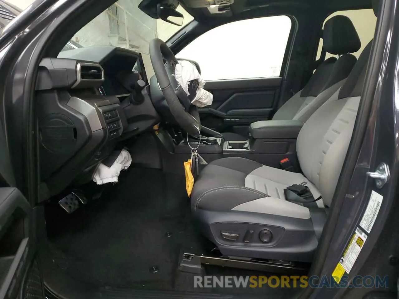 7 fotografías del automóvil dañado 3TMLB5JN4RM053406 TOYOTA TACOMA 2024