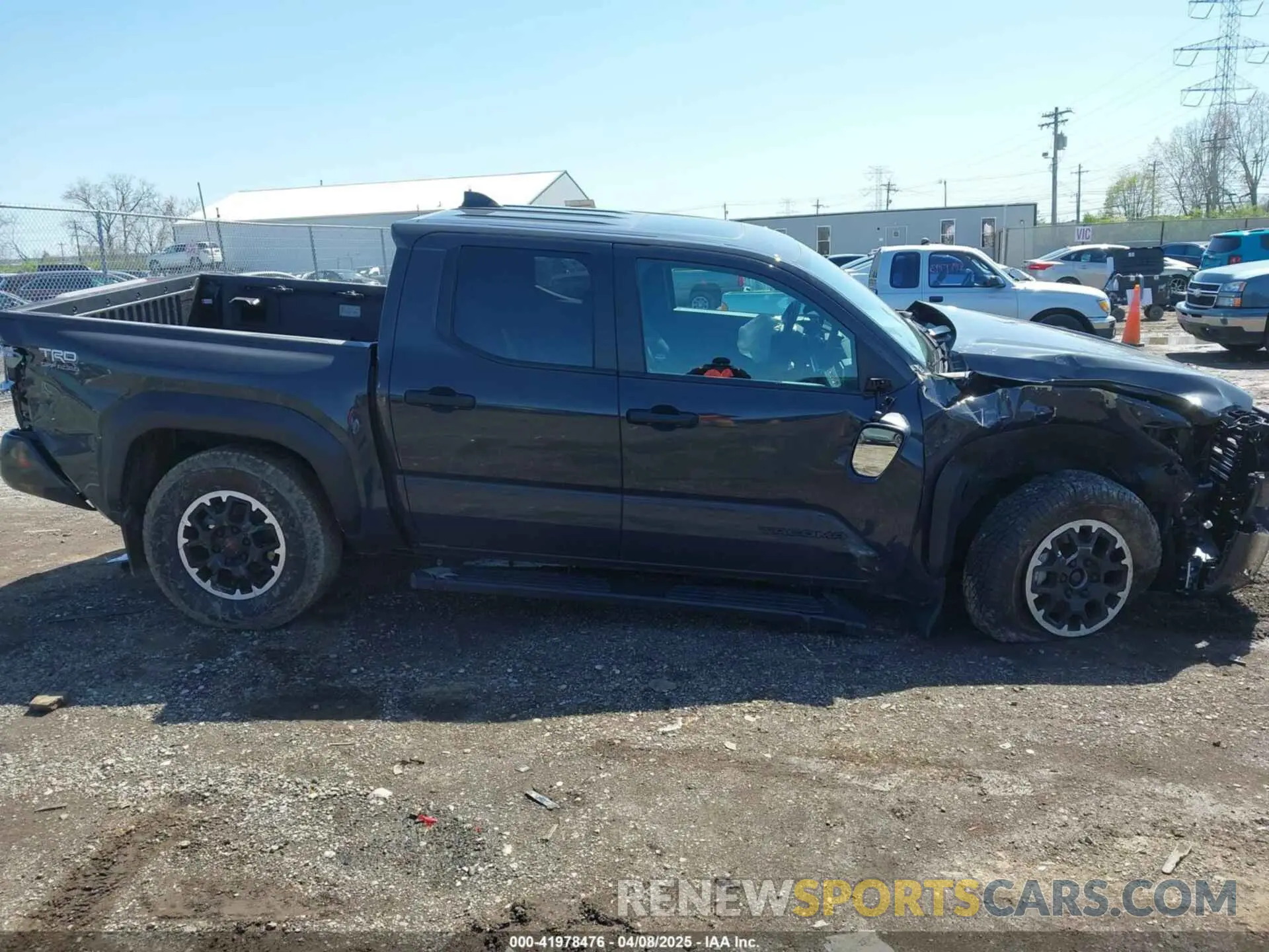 13 fotografías del automóvil dañado 3TMLB5JN5RM034492 TOYOTA TACOMA 2024