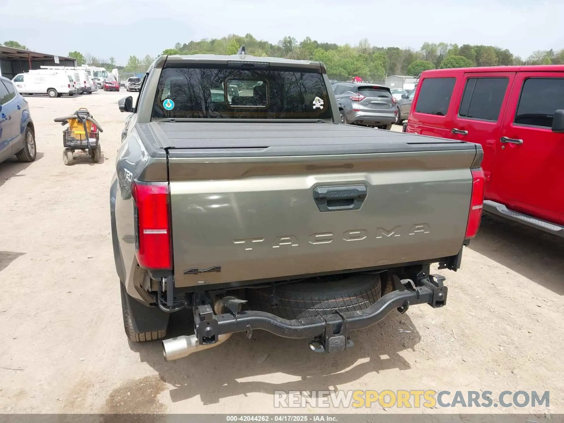 6 fotografías del automóvil dañado 3TMLB5JN5RM045248 TOYOTA TACOMA 2024