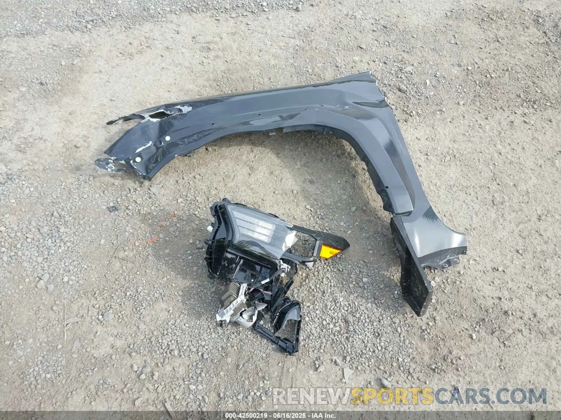 12 fotografías del automóvil dañado 3TMLB5JN5RM068089 TOYOTA TACOMA 2024