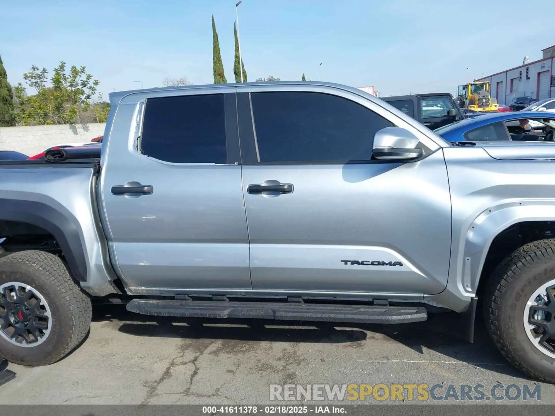 14 fotografías del automóvil dañado 3TMLB5JN6RM022612 TOYOTA TACOMA 2024