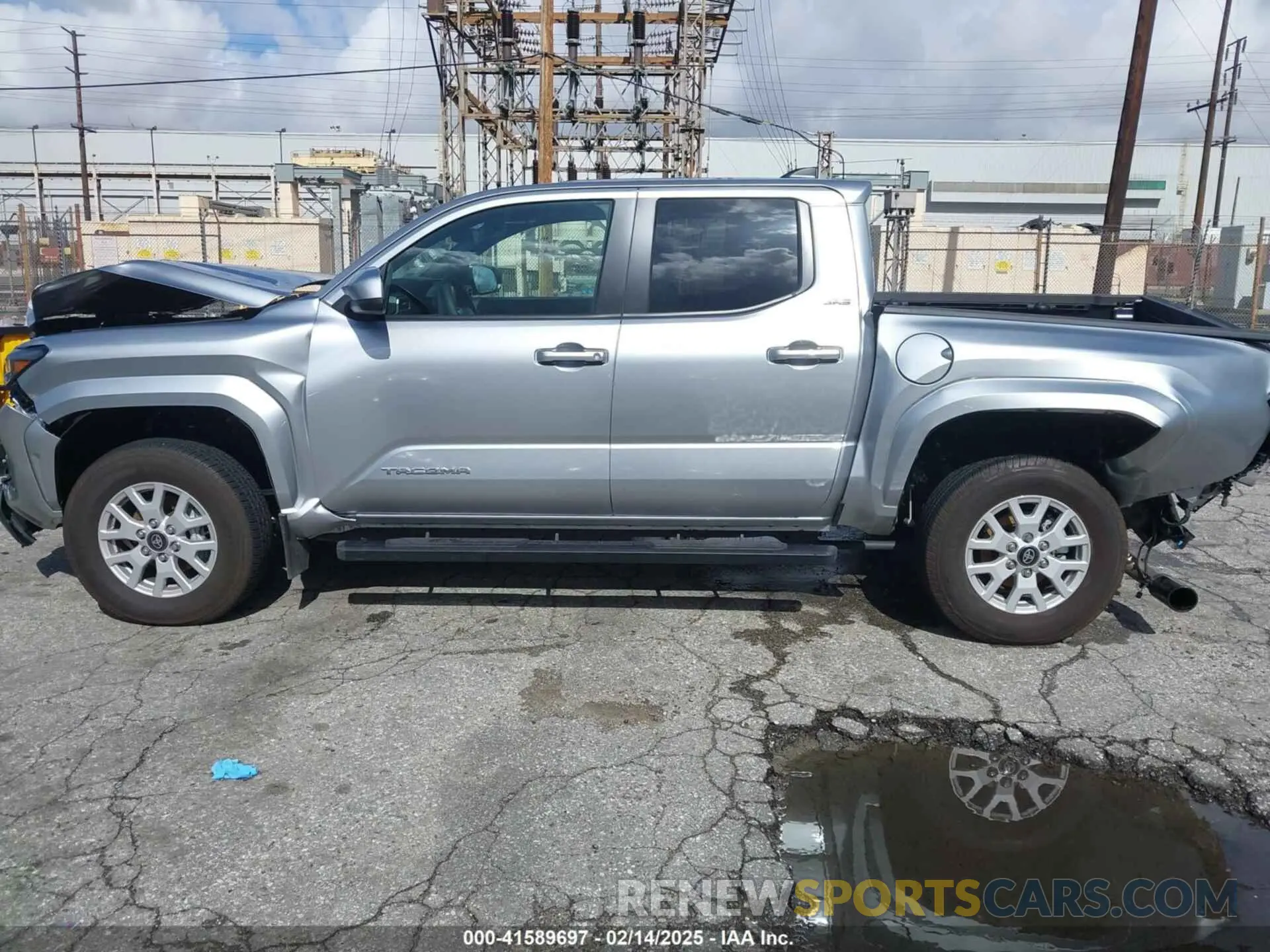 15 fotografías del automóvil dañado 3TMLB5JN6RM032170 TOYOTA TACOMA 2024