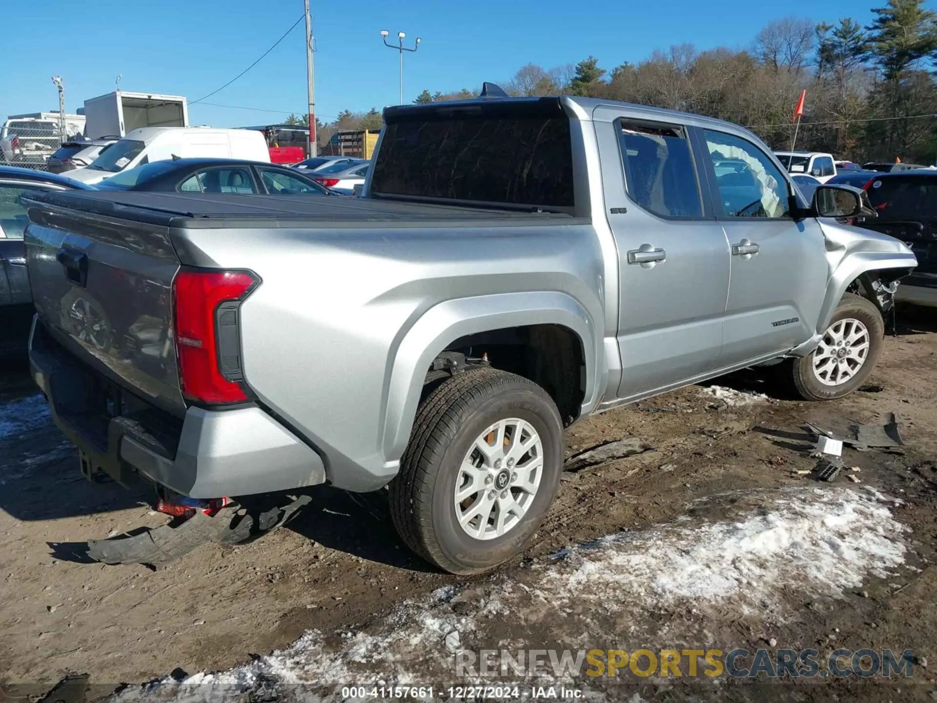 4 fotografías del automóvil dañado 3TMLB5JN6RM052743 TOYOTA TACOMA 2024