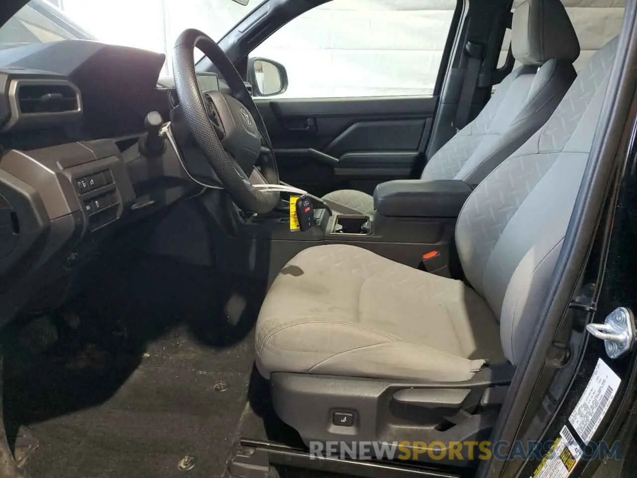 7 fotografías del automóvil dañado 3TMLB5JN6RM062320 TOYOTA TACOMA 2024