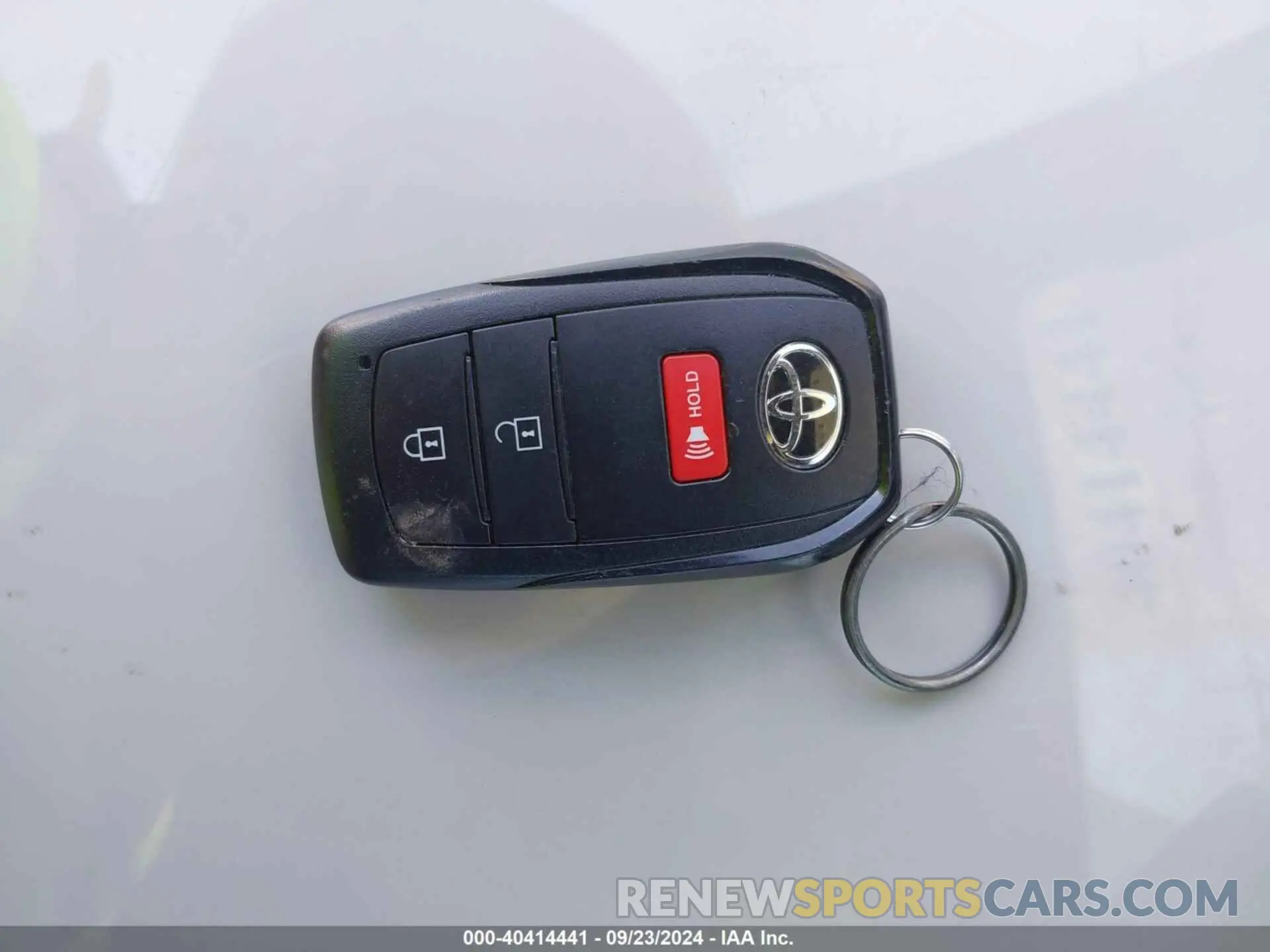 11 fotografías del automóvil dañado 3TMLB5JN7RM006158 TOYOTA TACOMA 2024