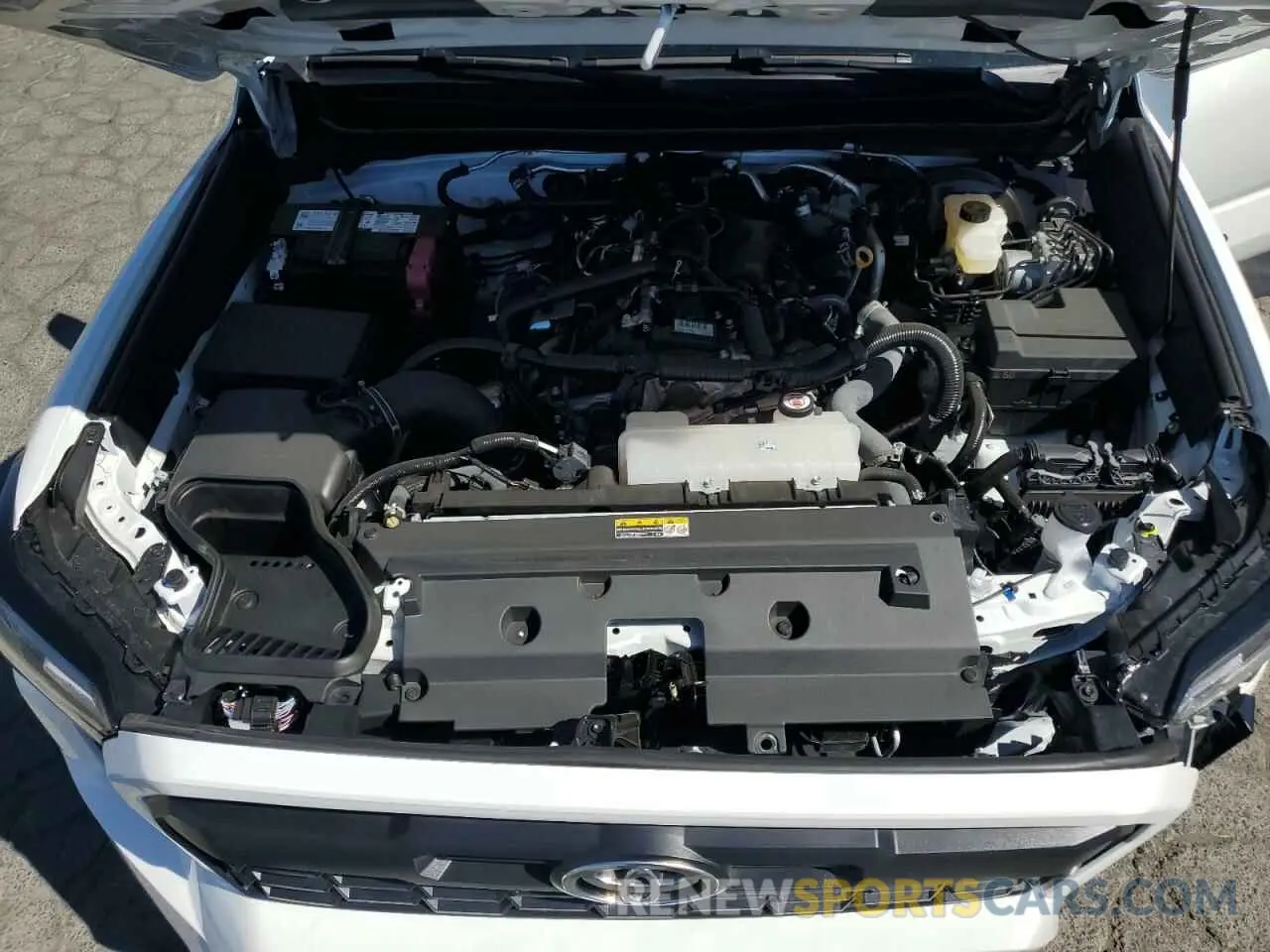 11 fotografías del automóvil dañado 3TMLB5JN7RM006449 TOYOTA TACOMA 2024