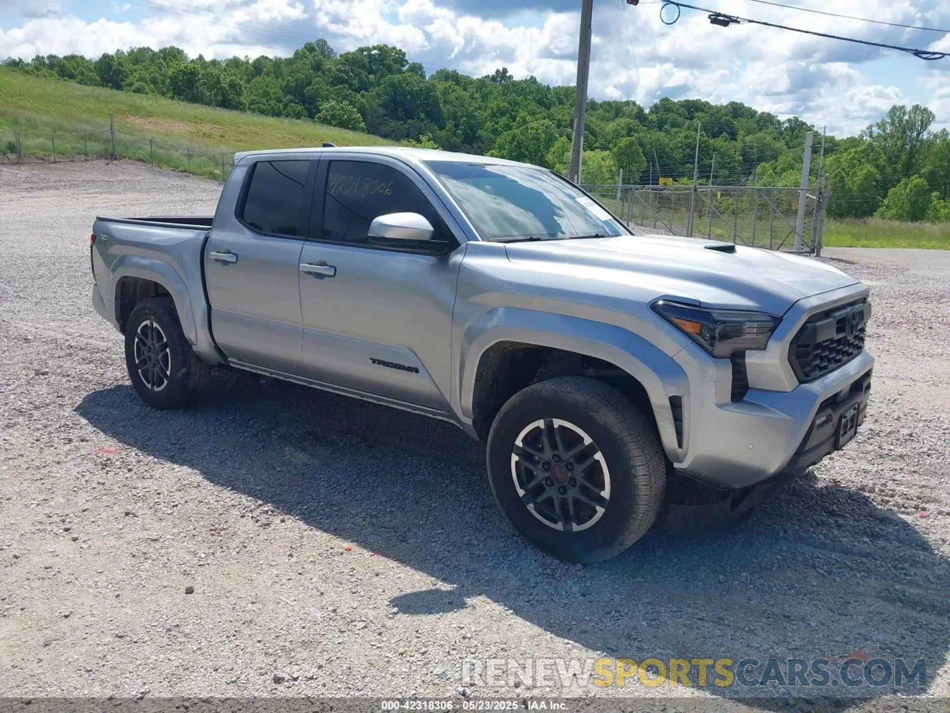 1 fotografías del automóvil dañado 3TMLB5JN7RM014602 TOYOTA TACOMA 2024