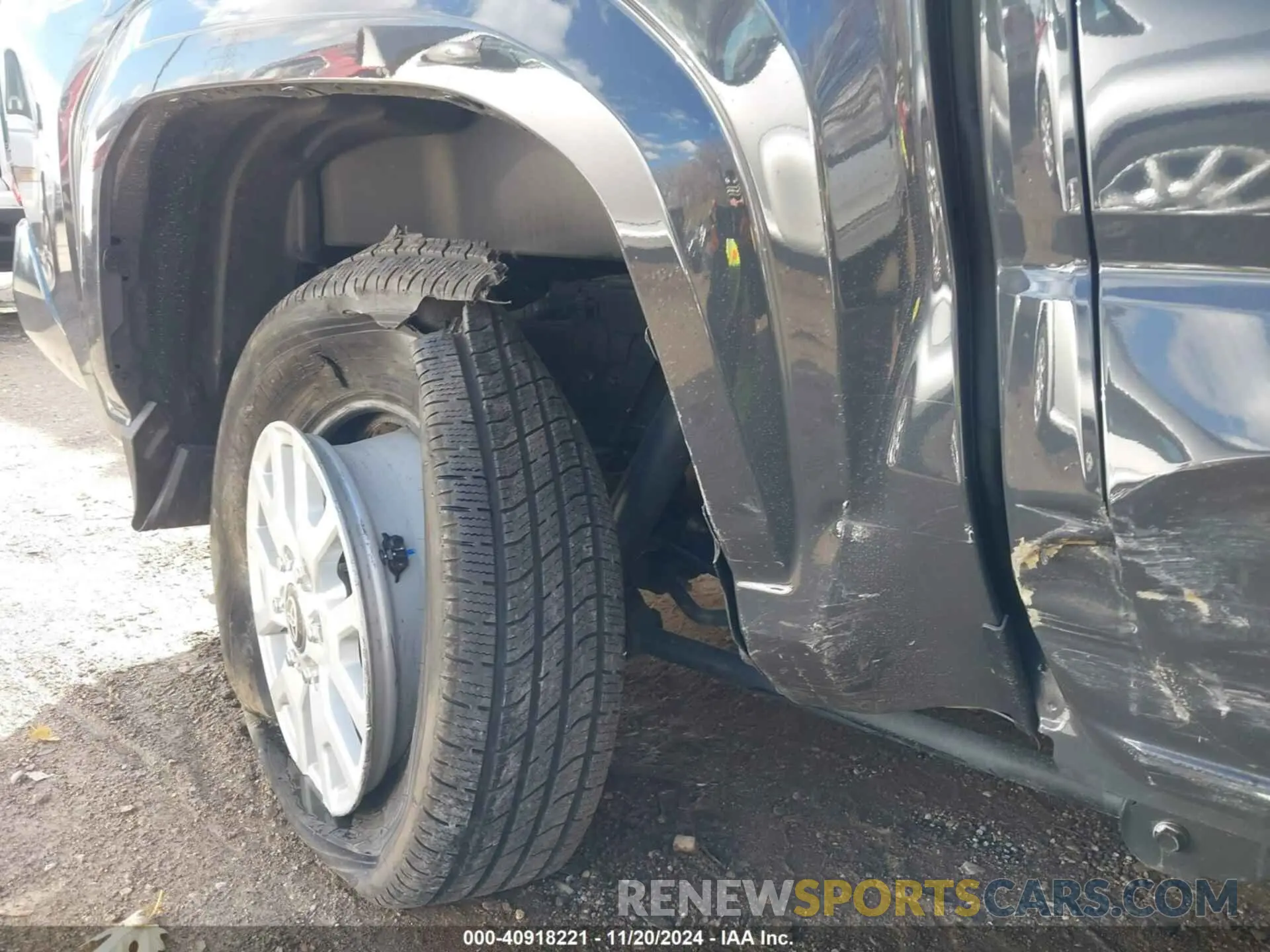 17 fotografías del automóvil dañado 3TMLB5JN7RM019668 TOYOTA TACOMA 2024