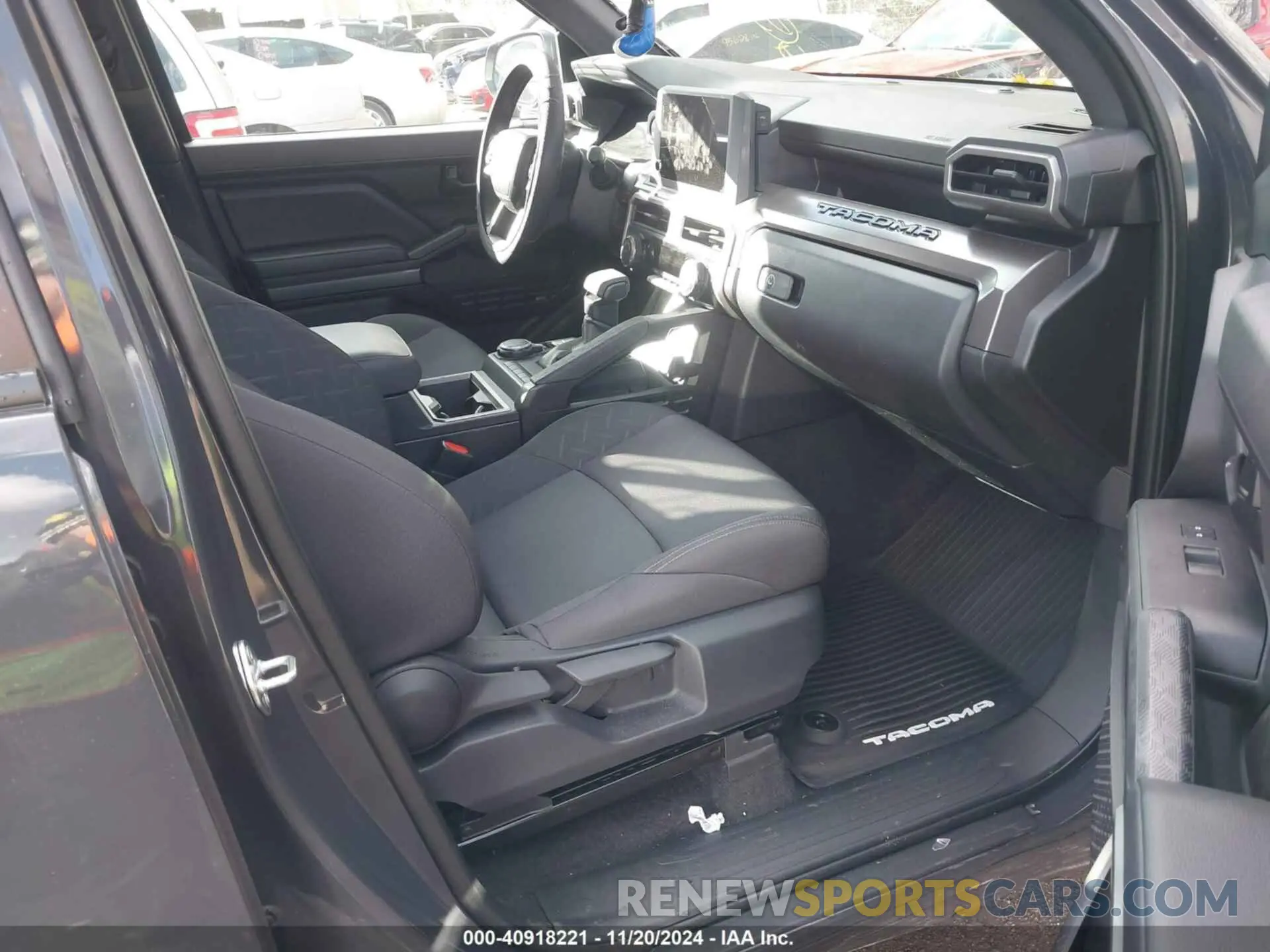 5 fotografías del automóvil dañado 3TMLB5JN7RM019668 TOYOTA TACOMA 2024