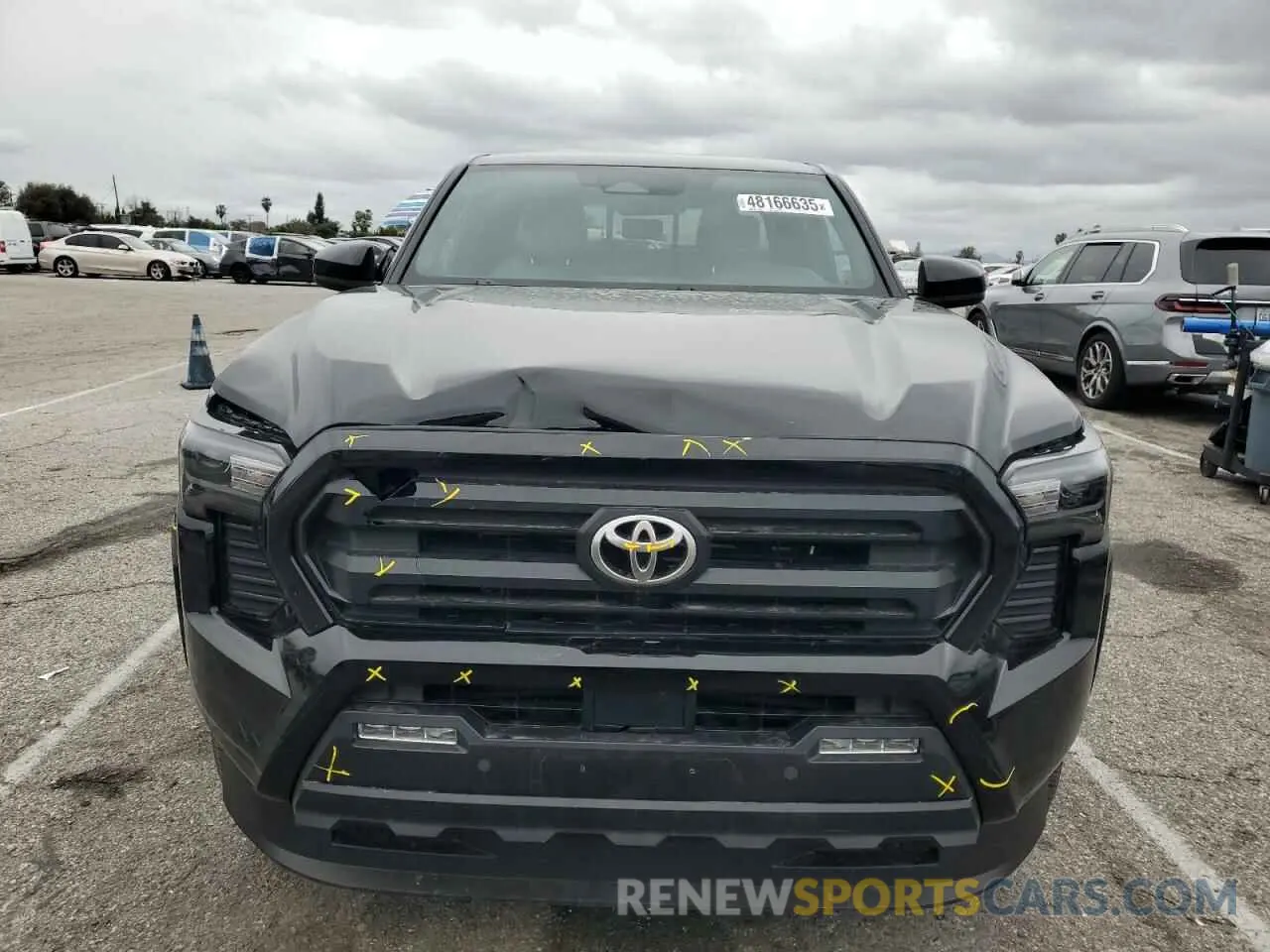 5 fotografías del automóvil dañado 3TMLB5JN7RM025678 TOYOTA TACOMA 2024