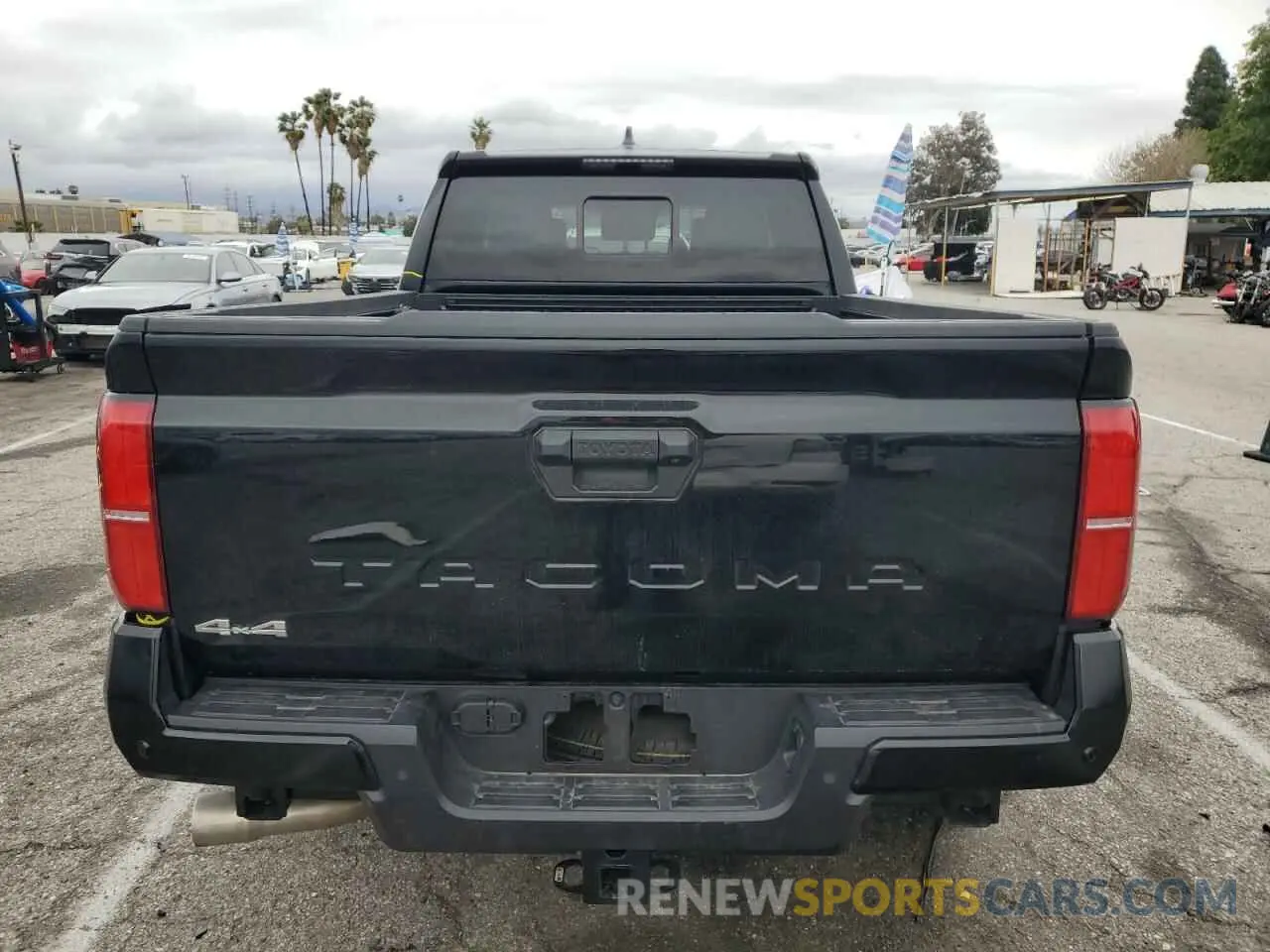 6 fotografías del automóvil dañado 3TMLB5JN7RM025678 TOYOTA TACOMA 2024
