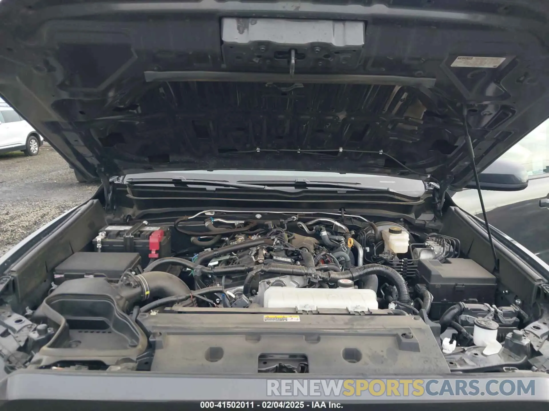 10 fotografías del automóvil dañado 3TMLB5JN7RM027267 TOYOTA TACOMA 2024