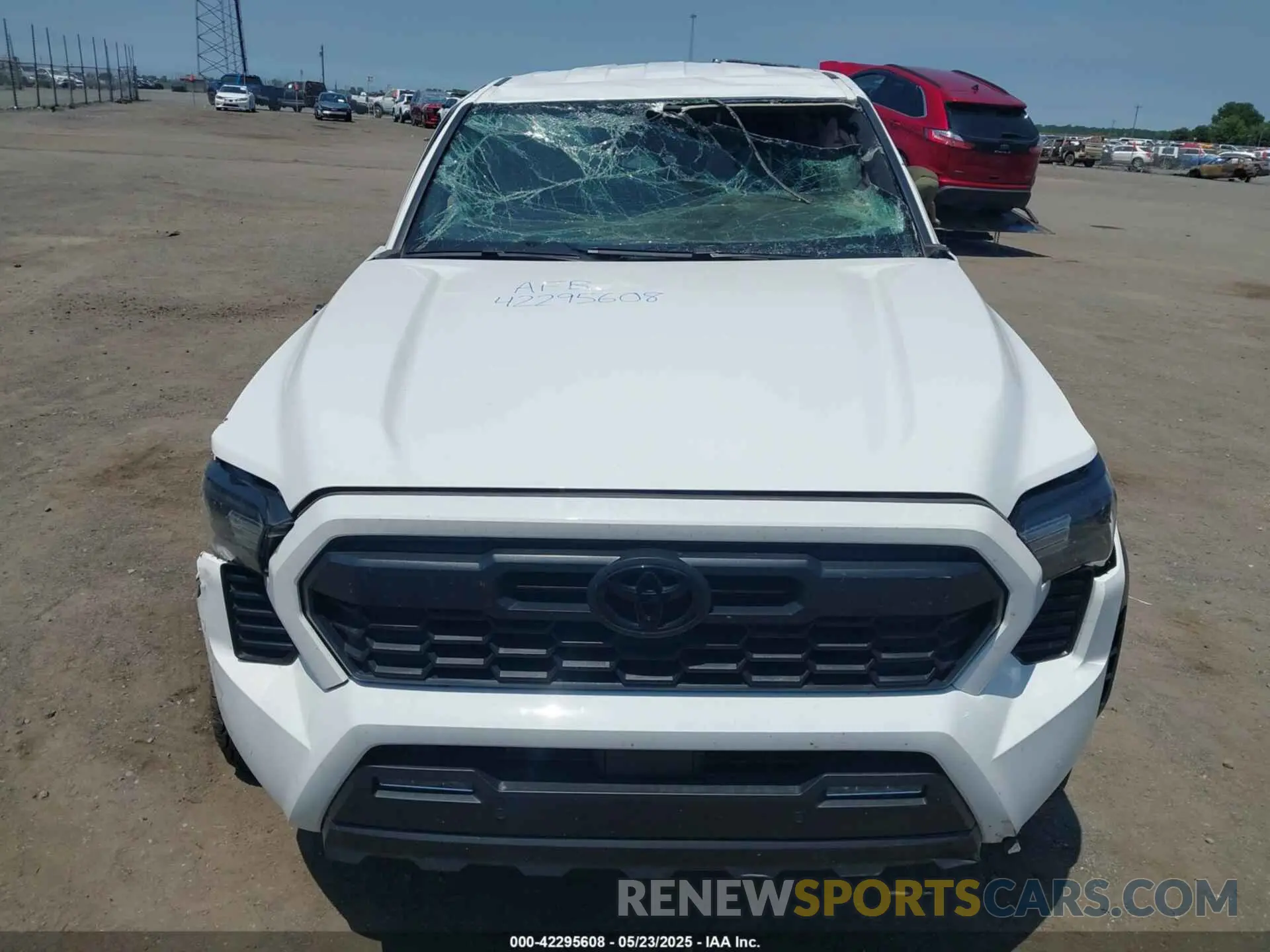 6 fotografías del automóvil dañado 3TMLB5JN7RM041251 TOYOTA TACOMA 2024