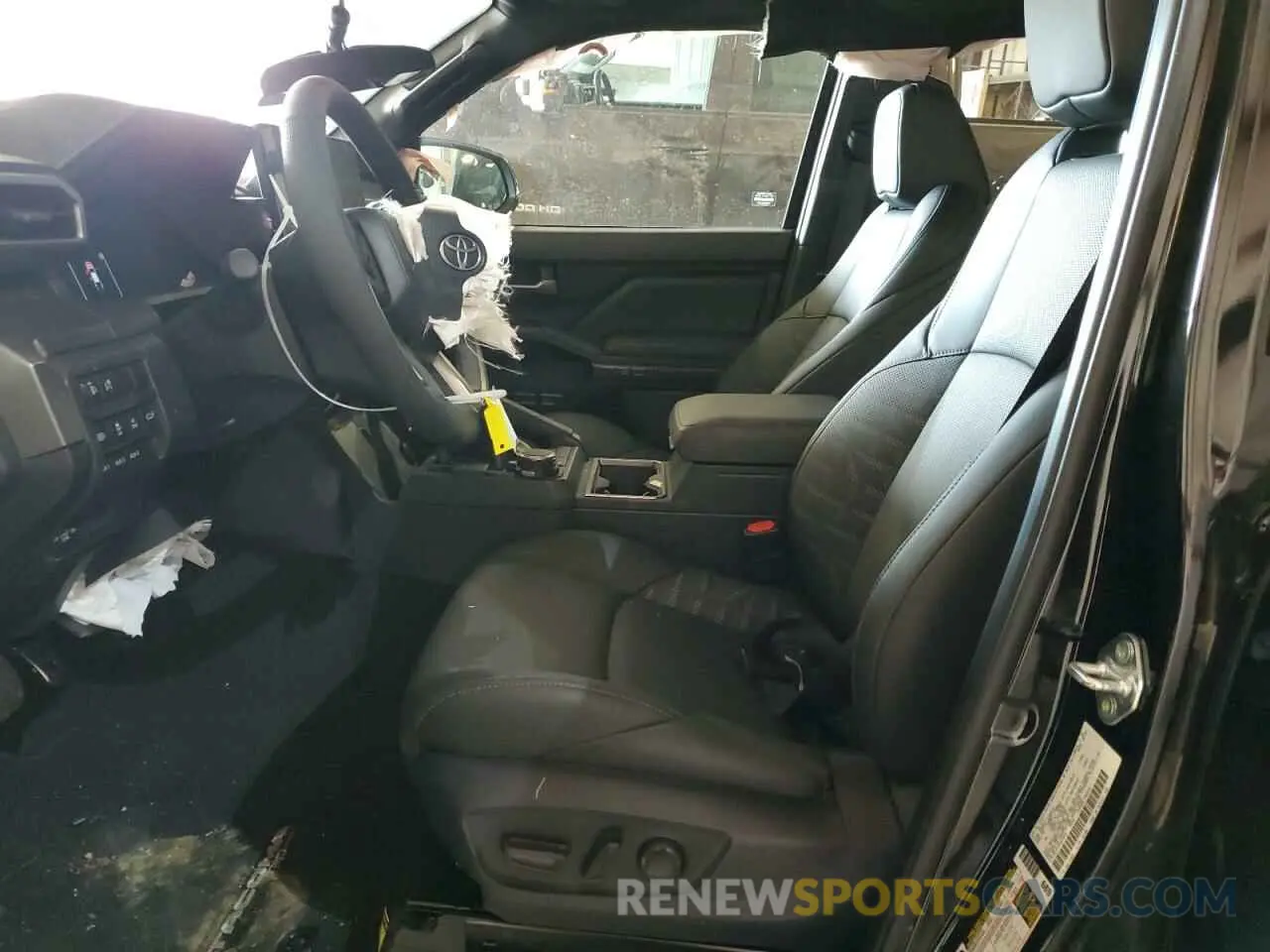 7 fotografías del automóvil dañado 3TMLB5JN7RM064044 TOYOTA TACOMA 2024