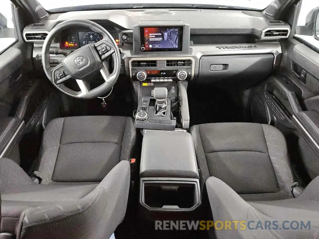 8 fotografías del automóvil dañado 3TMLB5JN8RM005830 TOYOTA TACOMA 2024