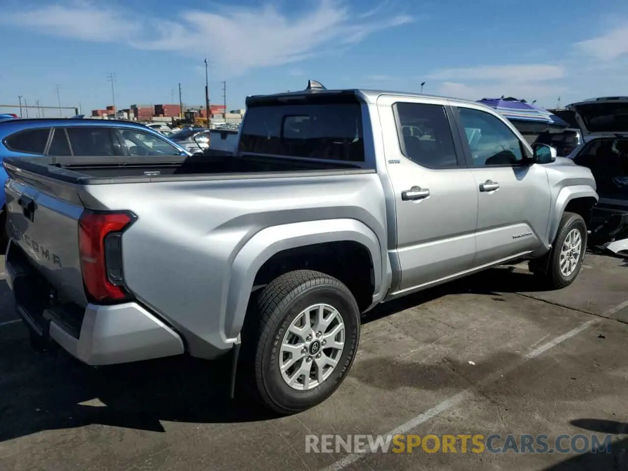 3 fotografías del automóvil dañado 3TMLB5JN8RM013507 TOYOTA TACOMA 2024