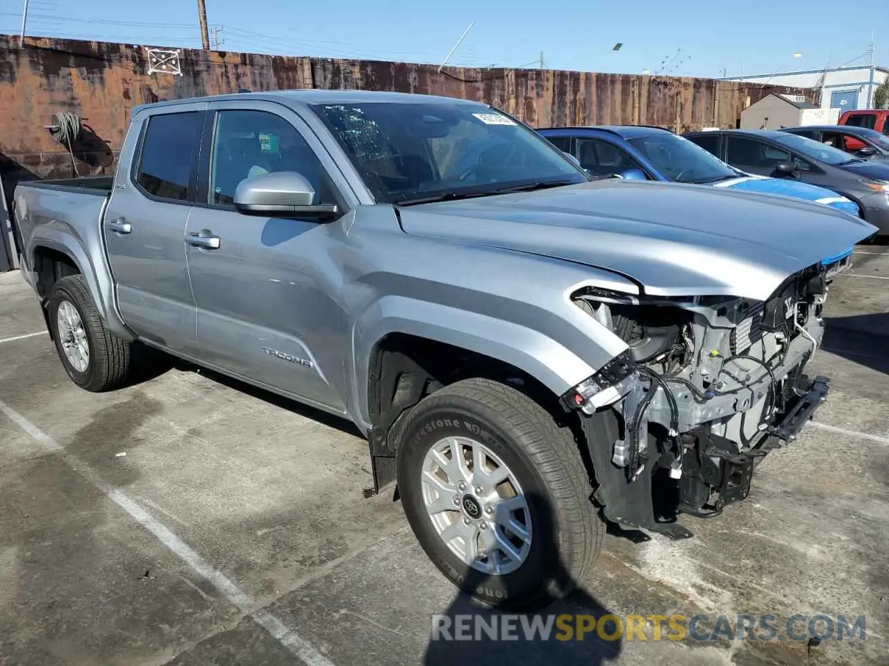 4 fotografías del automóvil dañado 3TMLB5JN8RM013507 TOYOTA TACOMA 2024