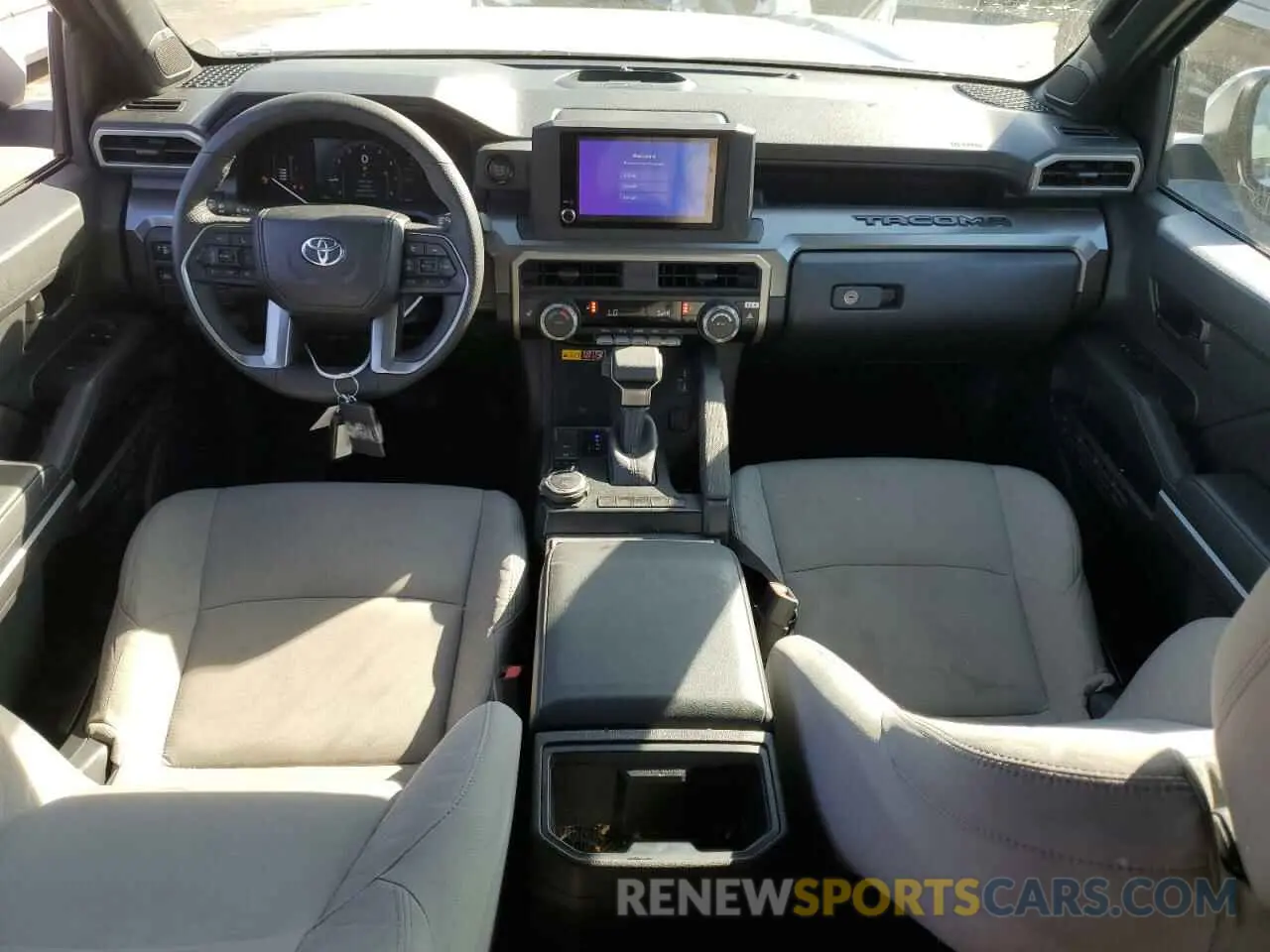 8 fotografías del automóvil dañado 3TMLB5JN8RM013507 TOYOTA TACOMA 2024