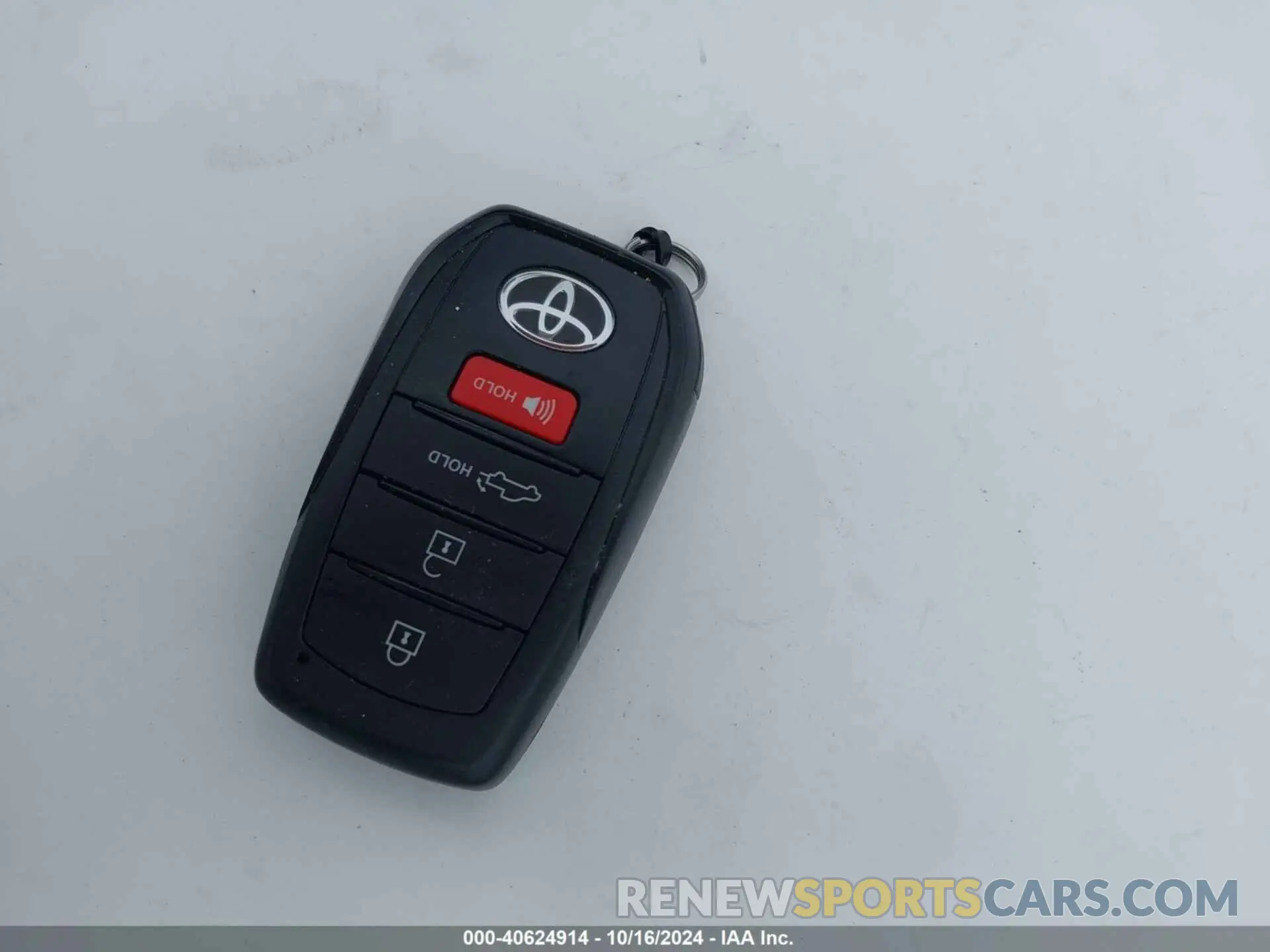 11 fotografías del automóvil dañado 3TMLB5JN8RM031702 TOYOTA TACOMA 2024