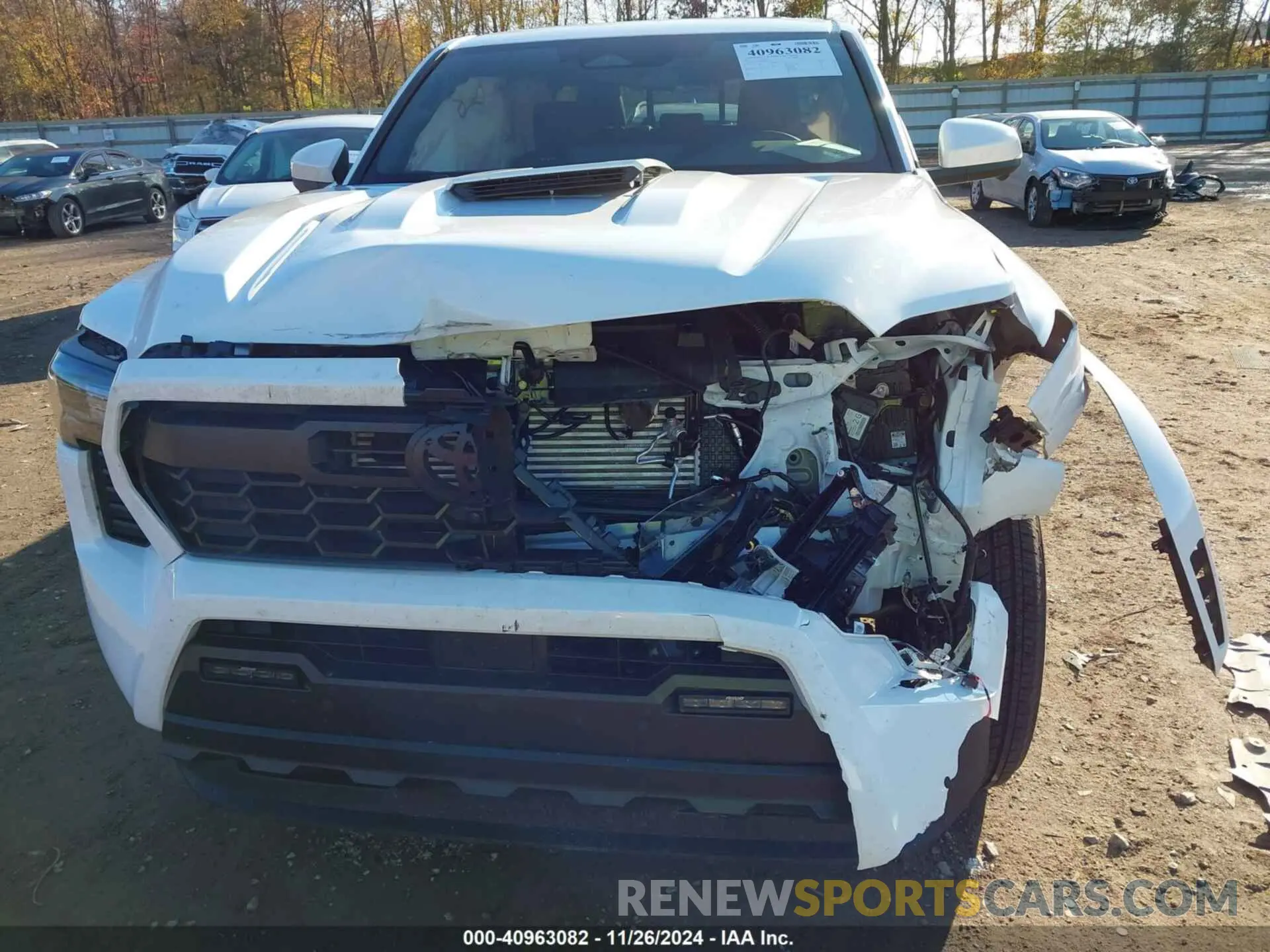6 fotografías del automóvil dañado 3TMLB5JN8RM036768 TOYOTA TACOMA 2024