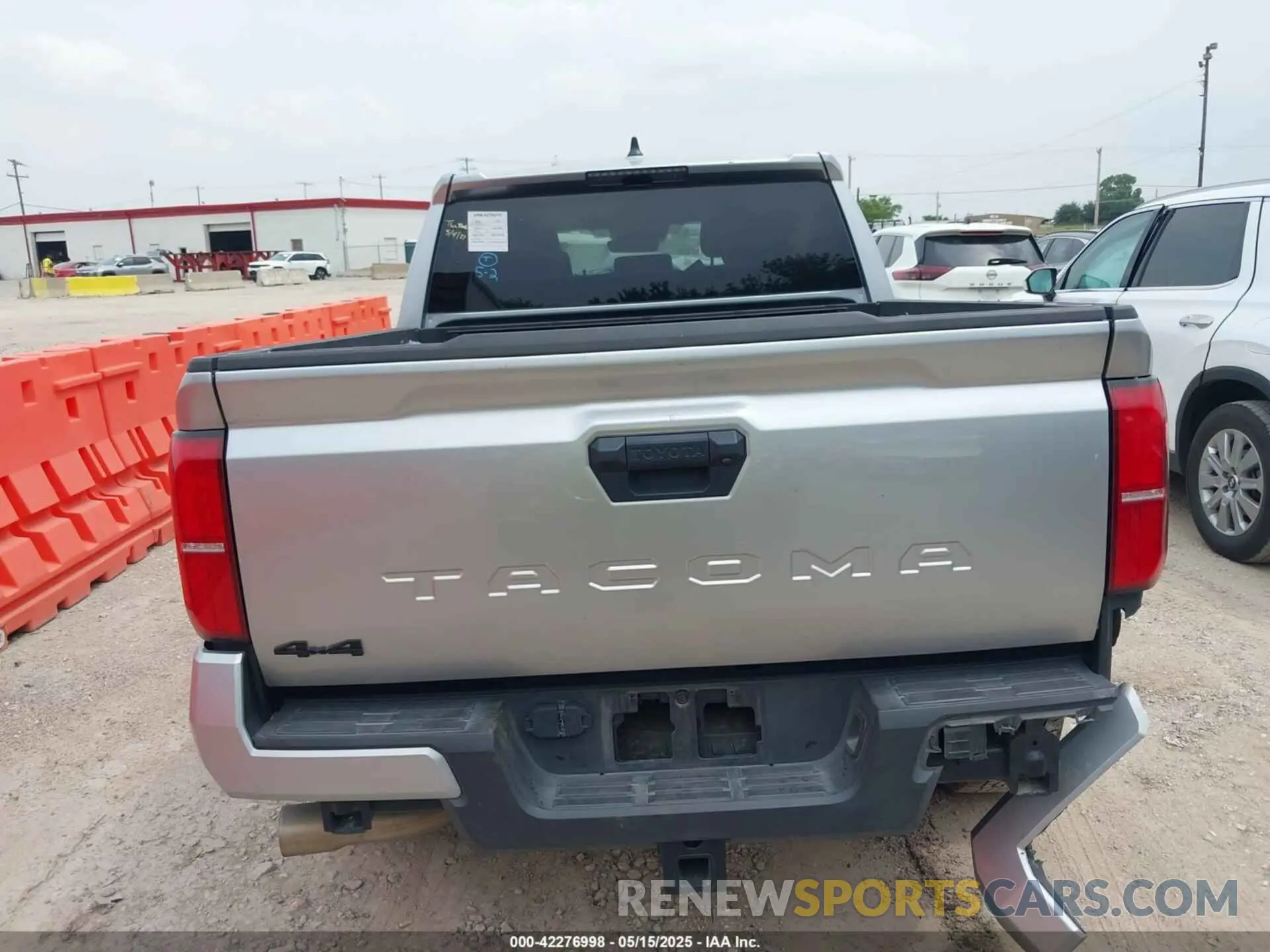 16 fotografías del automóvil dañado 3TMLB5JN9RM003004 TOYOTA TACOMA 2024