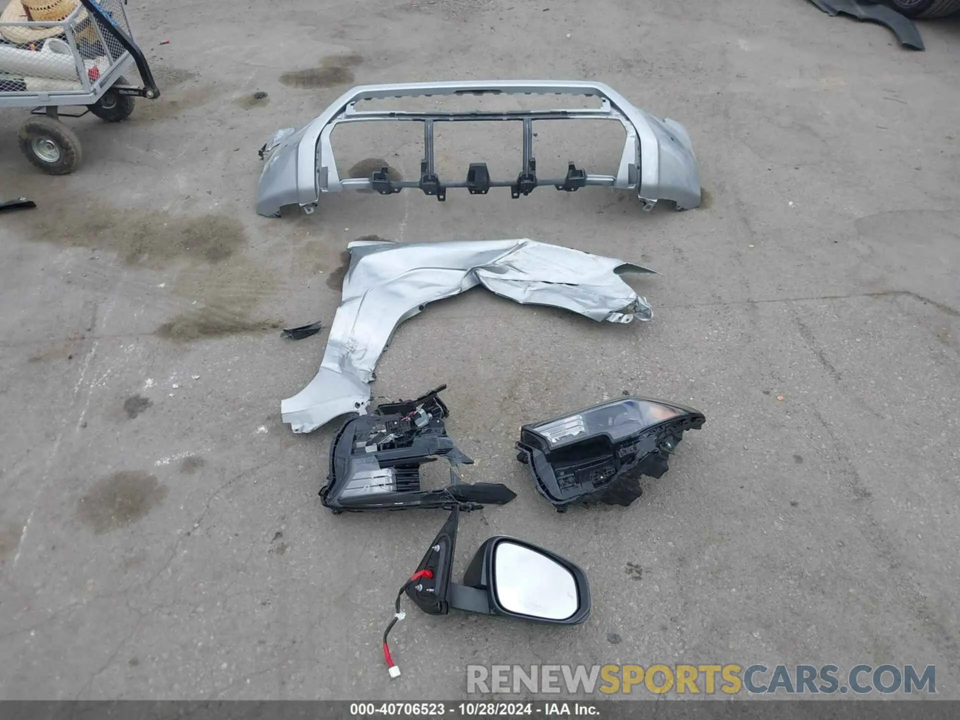 12 fotografías del automóvil dañado 3TMLB5JN9RM003486 TOYOTA TACOMA 2024