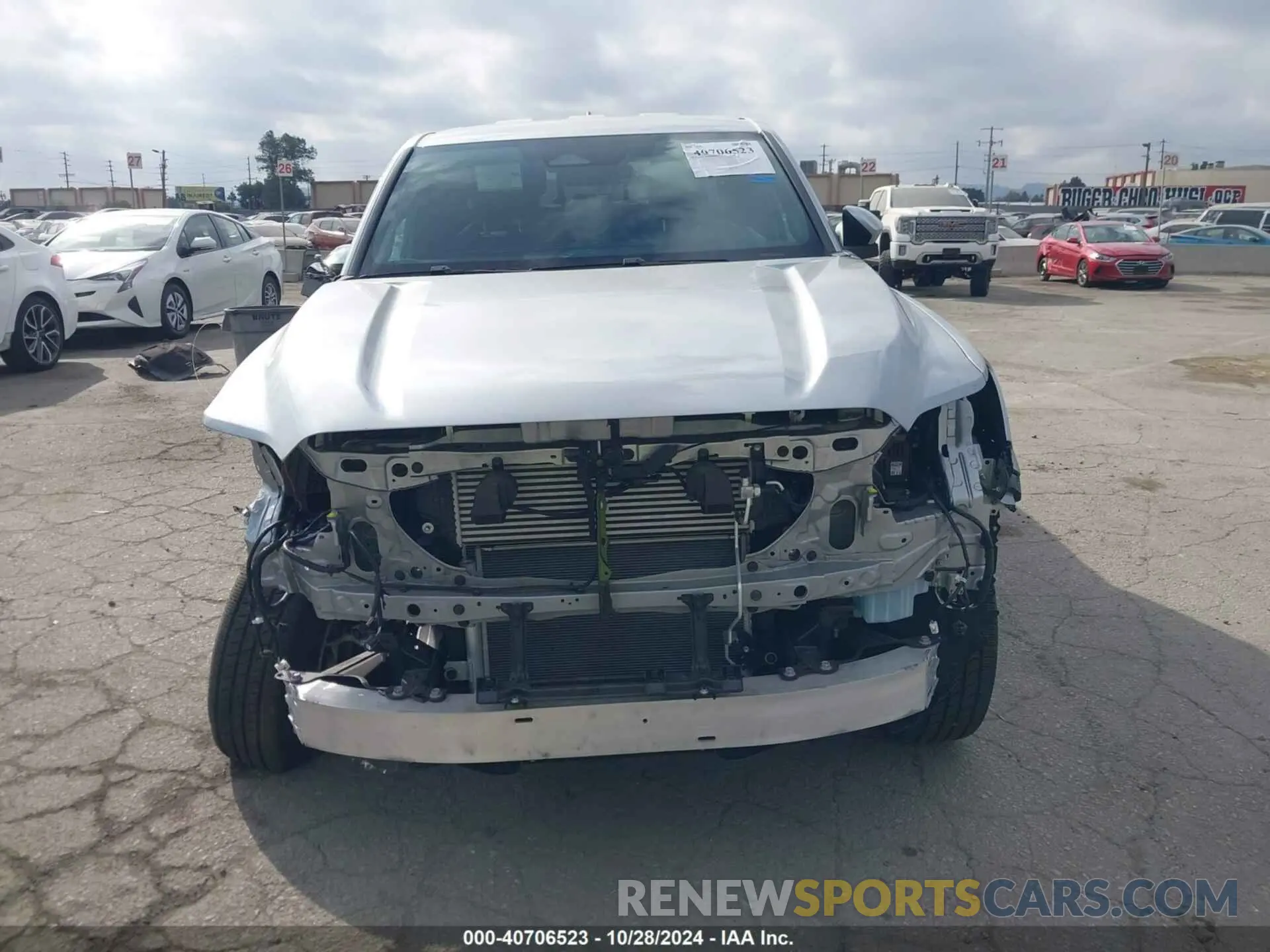13 fotografías del automóvil dañado 3TMLB5JN9RM003486 TOYOTA TACOMA 2024