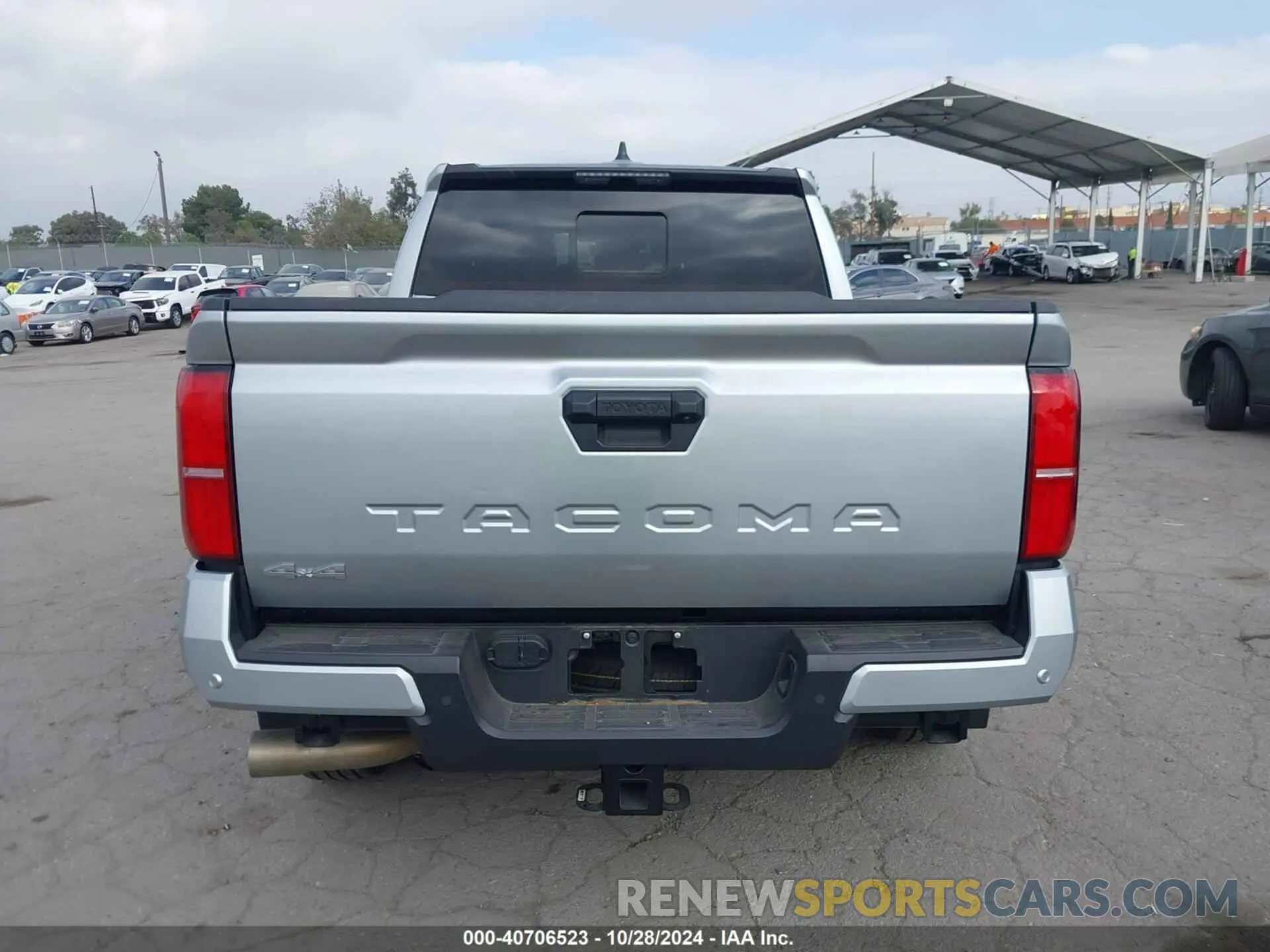 17 fotografías del automóvil dañado 3TMLB5JN9RM003486 TOYOTA TACOMA 2024