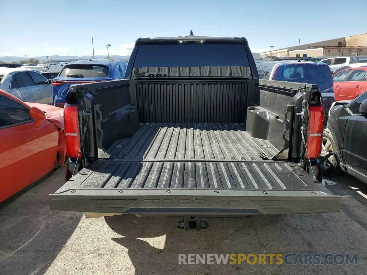6 fotografías del automóvil dañado 3TMLB5JN9RM023477 TOYOTA TACOMA 2024