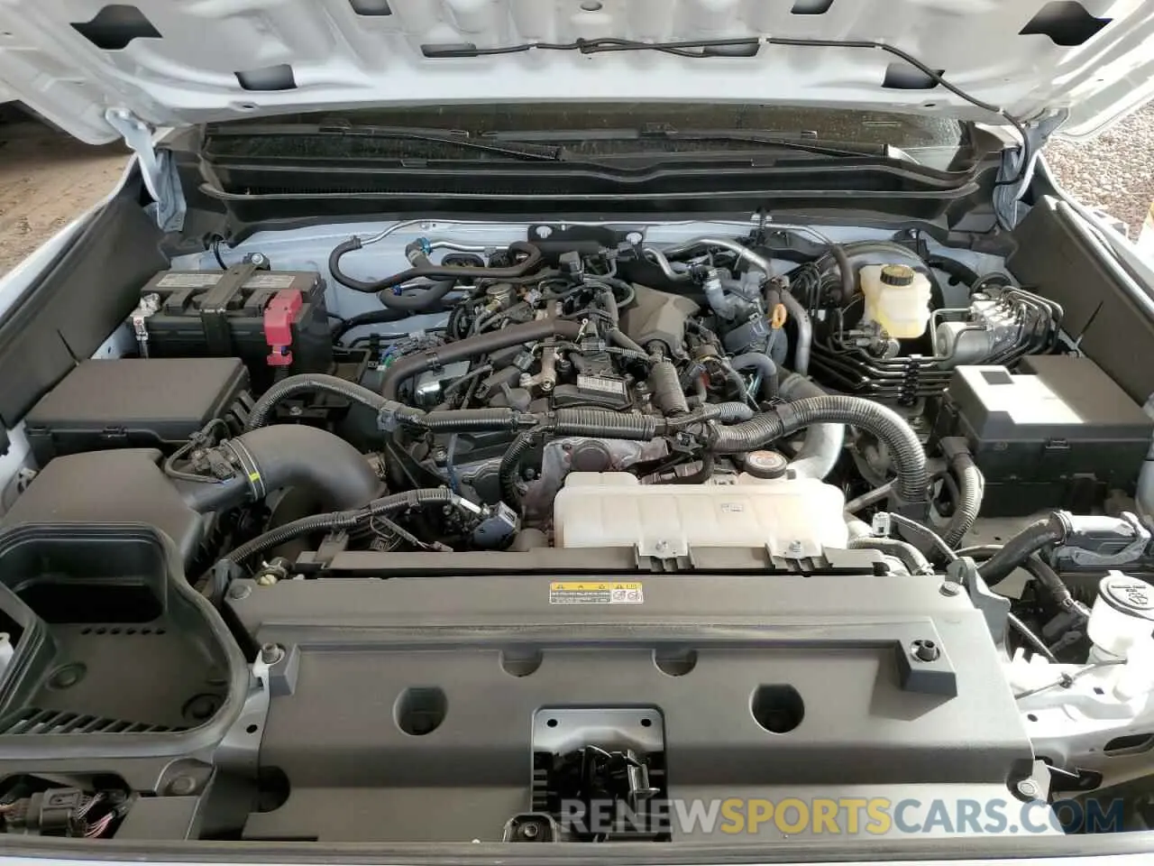 11 fotografías del automóvil dañado 3TMLB5JN9RM044927 TOYOTA TACOMA 2024