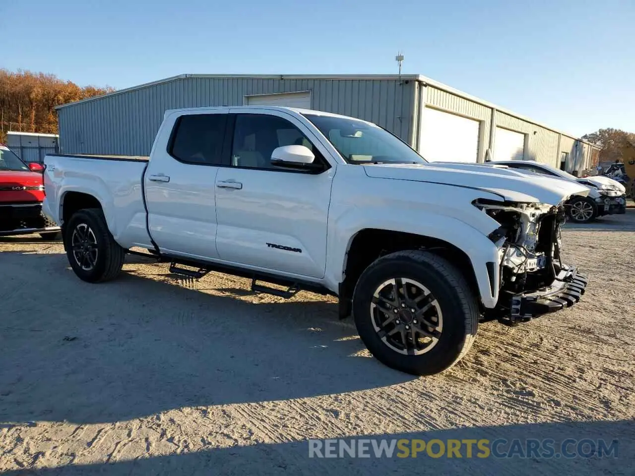 4 fotografías del automóvil dañado 3TMLB5JN9RM058584 TOYOTA TACOMA 2024