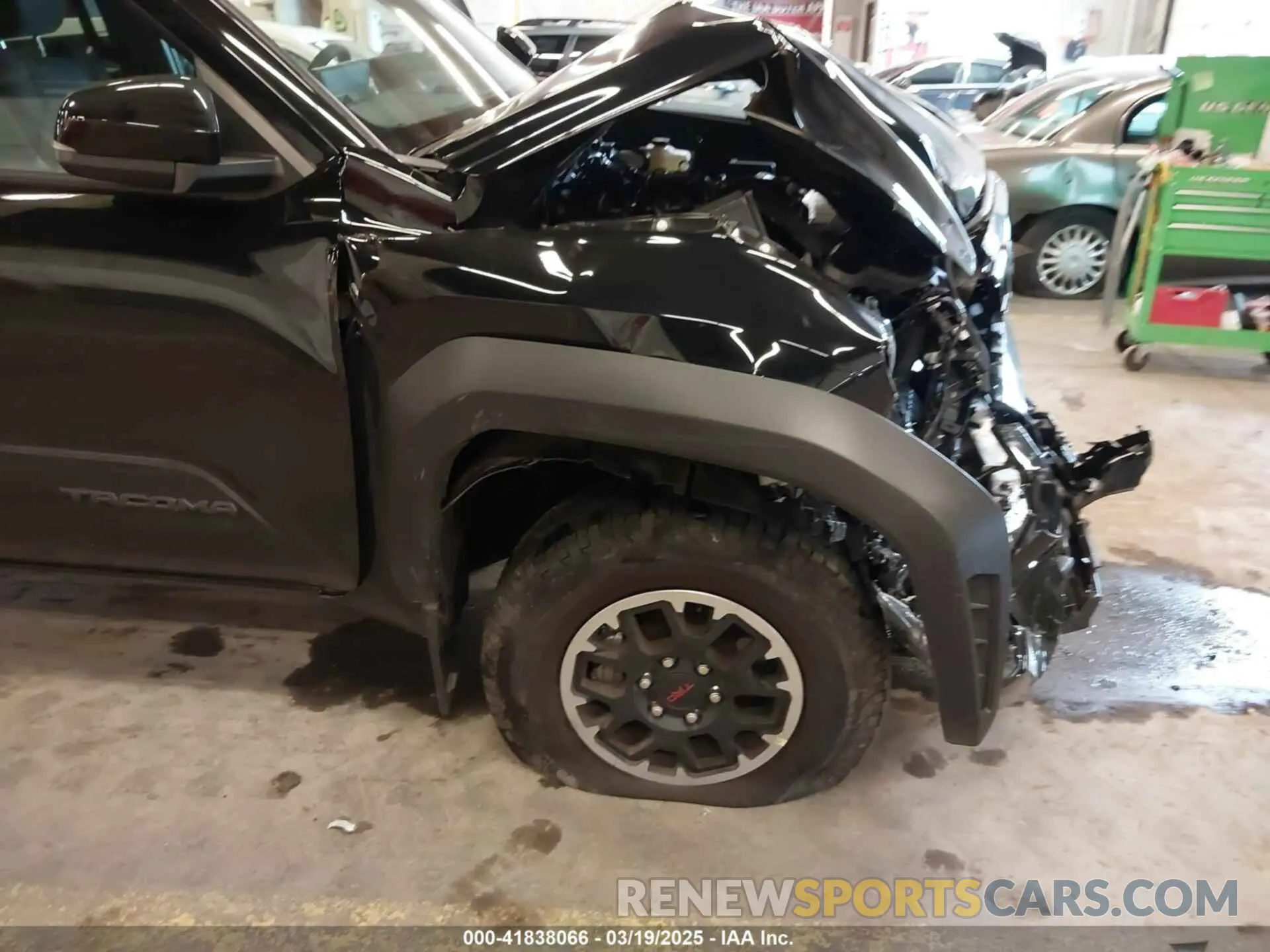 20 fotografías del automóvil dañado 3TMLB5JN9RM067673 TOYOTA TACOMA 2024