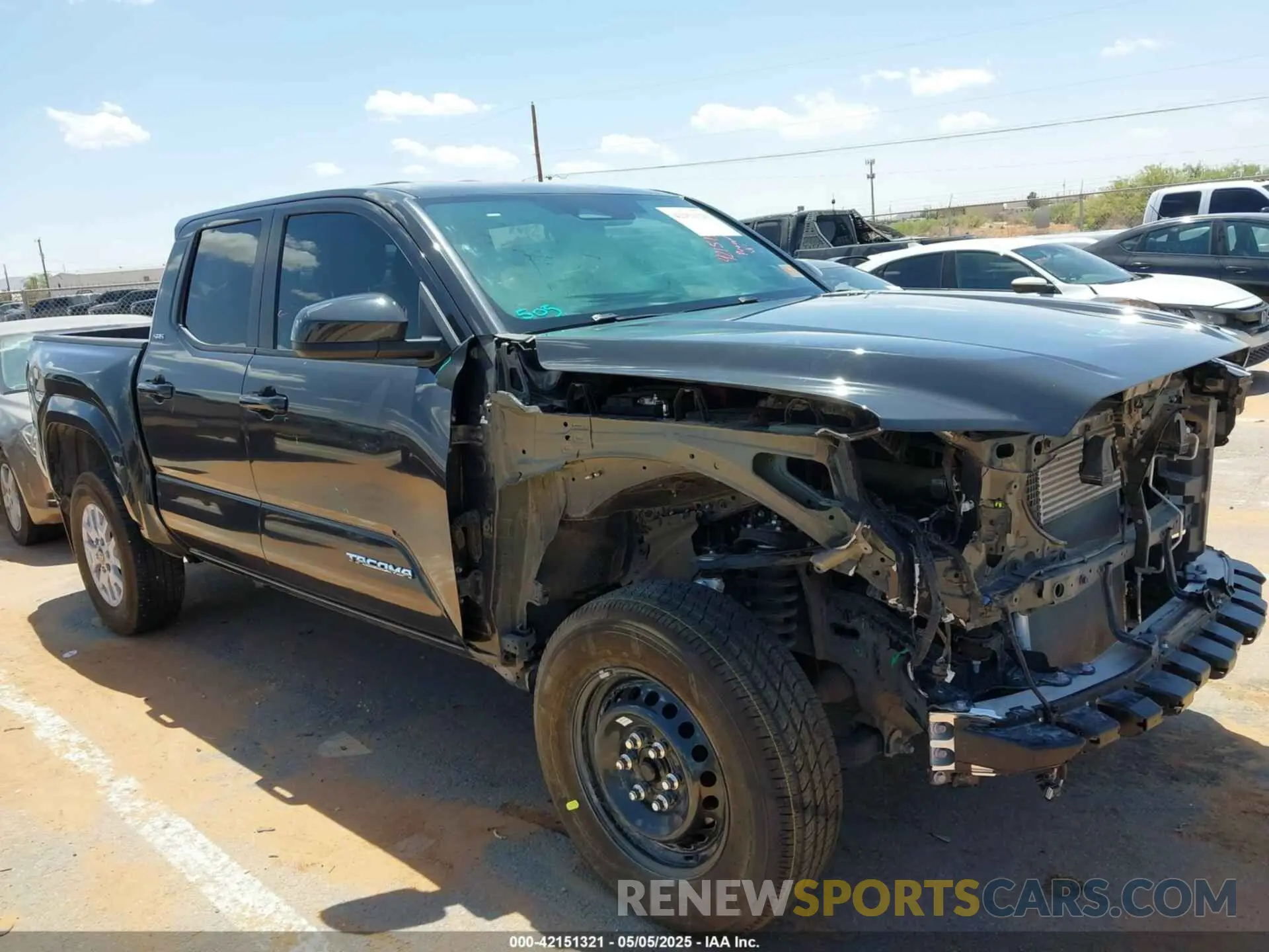 13 fotografías del automóvil dañado 3TMLB5JNXRM004629 TOYOTA TACOMA 2024