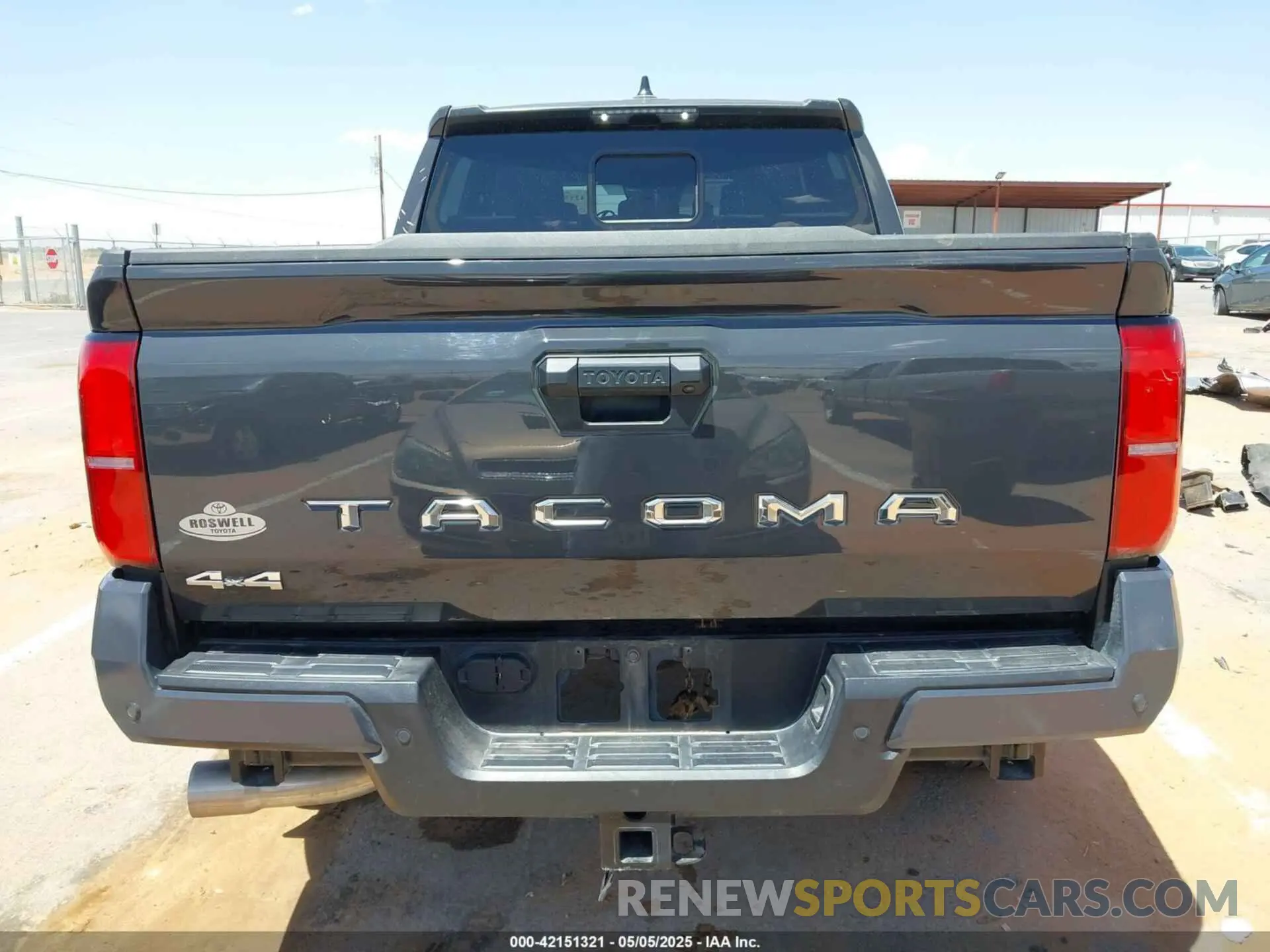 16 fotografías del automóvil dañado 3TMLB5JNXRM004629 TOYOTA TACOMA 2024