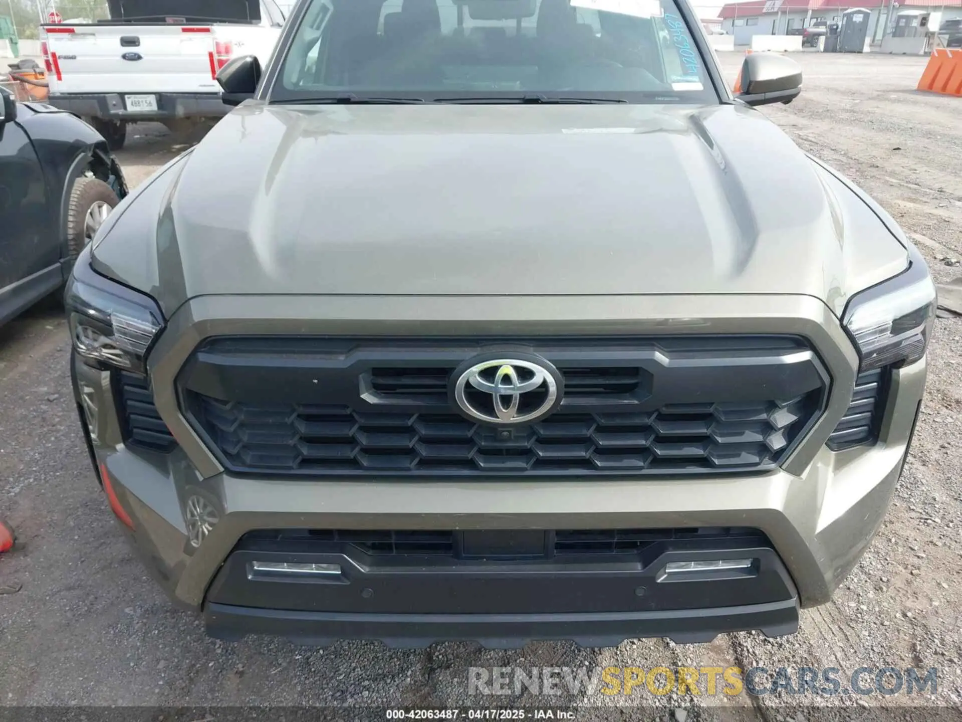 6 fotografías del automóvil dañado 3TMLB5JNXRM006834 TOYOTA TACOMA 2024