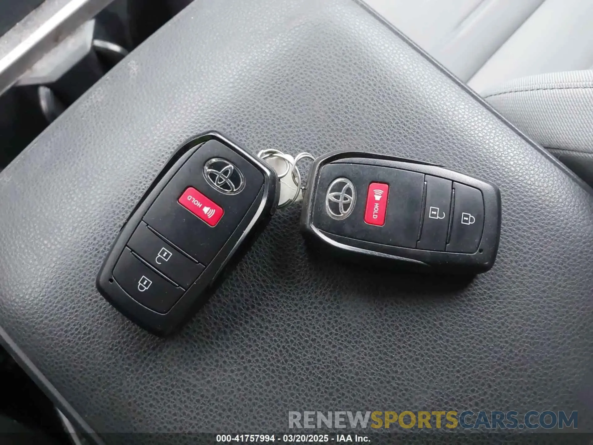 11 fotografías del automóvil dañado 3TMLB5JNXRM012374 TOYOTA TACOMA 2024