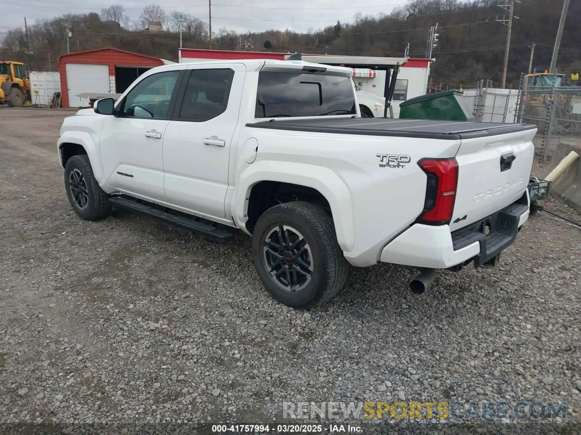 3 fotografías del automóvil dañado 3TMLB5JNXRM012374 TOYOTA TACOMA 2024