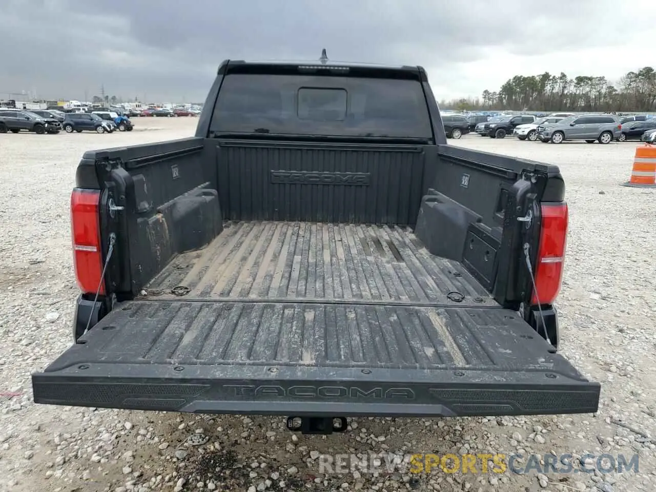 6 fotografías del automóvil dañado 3TMLB5JNXRM018756 TOYOTA TACOMA 2024