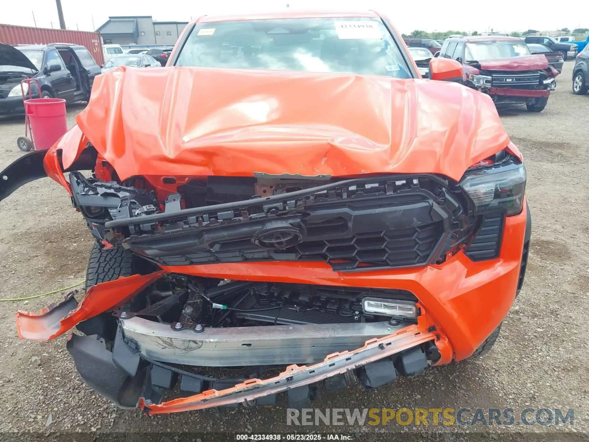 6 fotografías del automóvil dañado 3TYJBAFN0RT011716 TOYOTA TACOMA 2024