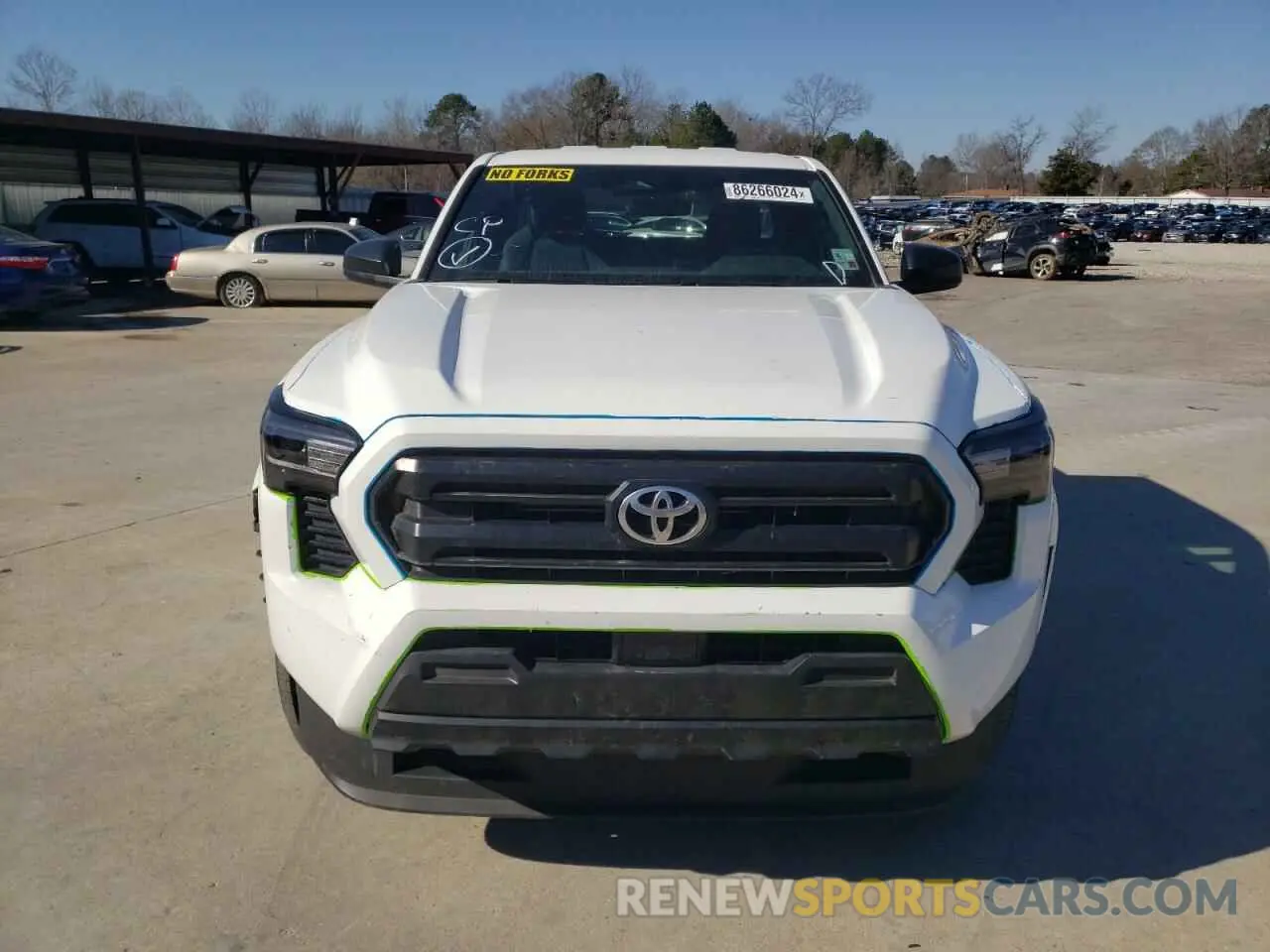 5 fotografías del automóvil dañado 3TYJDAHN6RT007421 TOYOTA TACOMA 2024