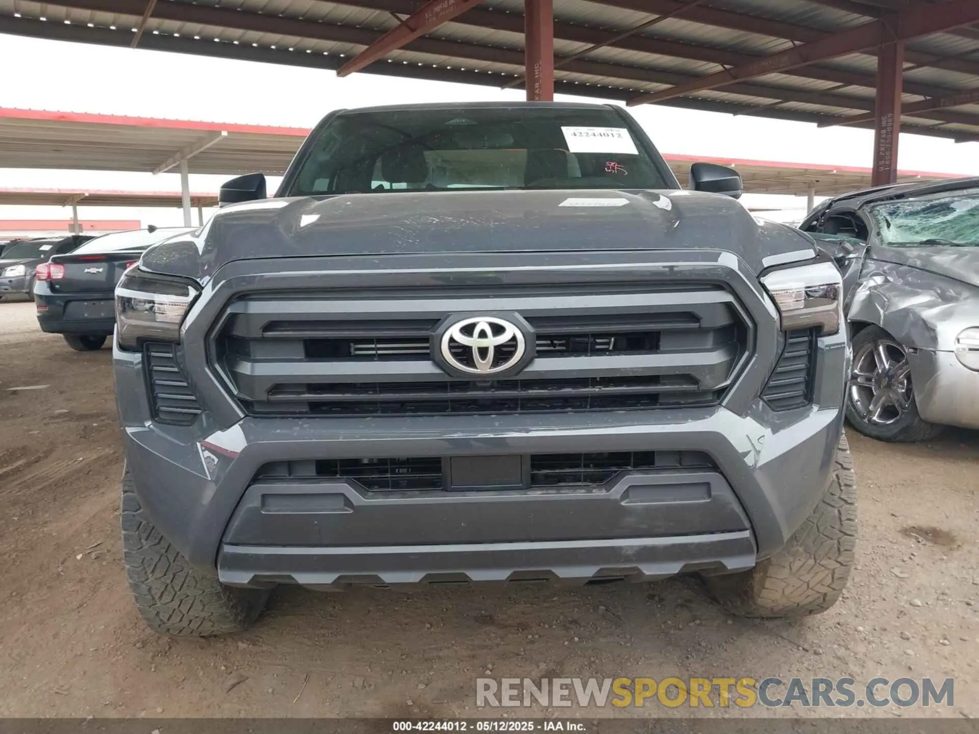 13 fotografías del automóvil dañado 3TYJDAHN8RT008148 TOYOTA TACOMA 2024